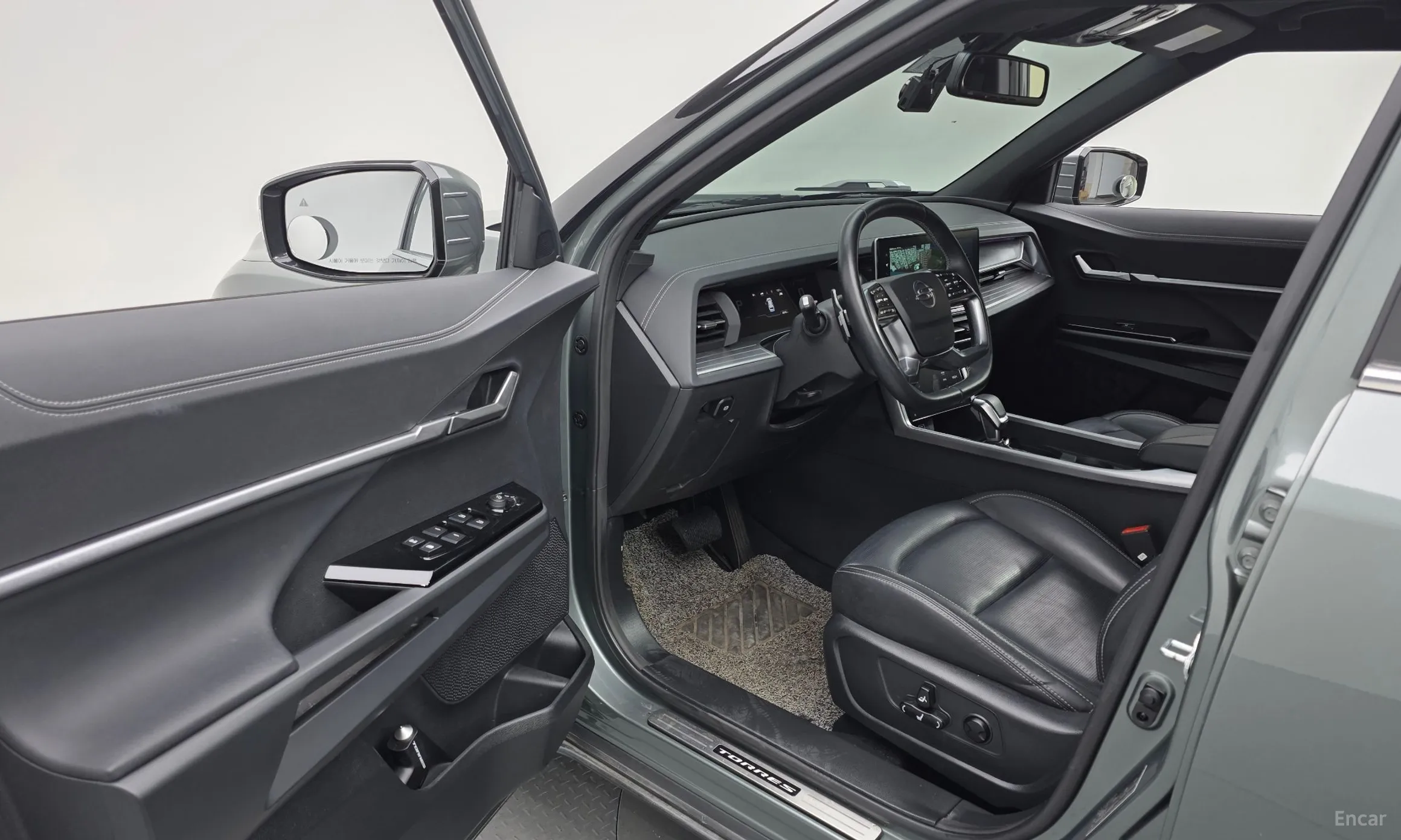 KG Mobility (SsangYong) Torres превью 10