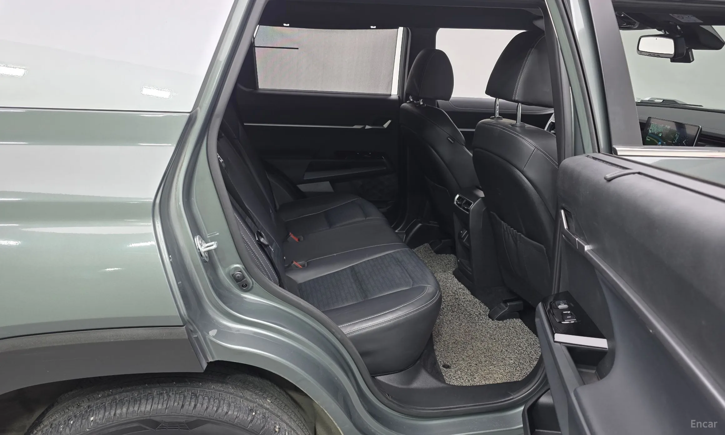 KG Mobility (SsangYong) Torres превью 12