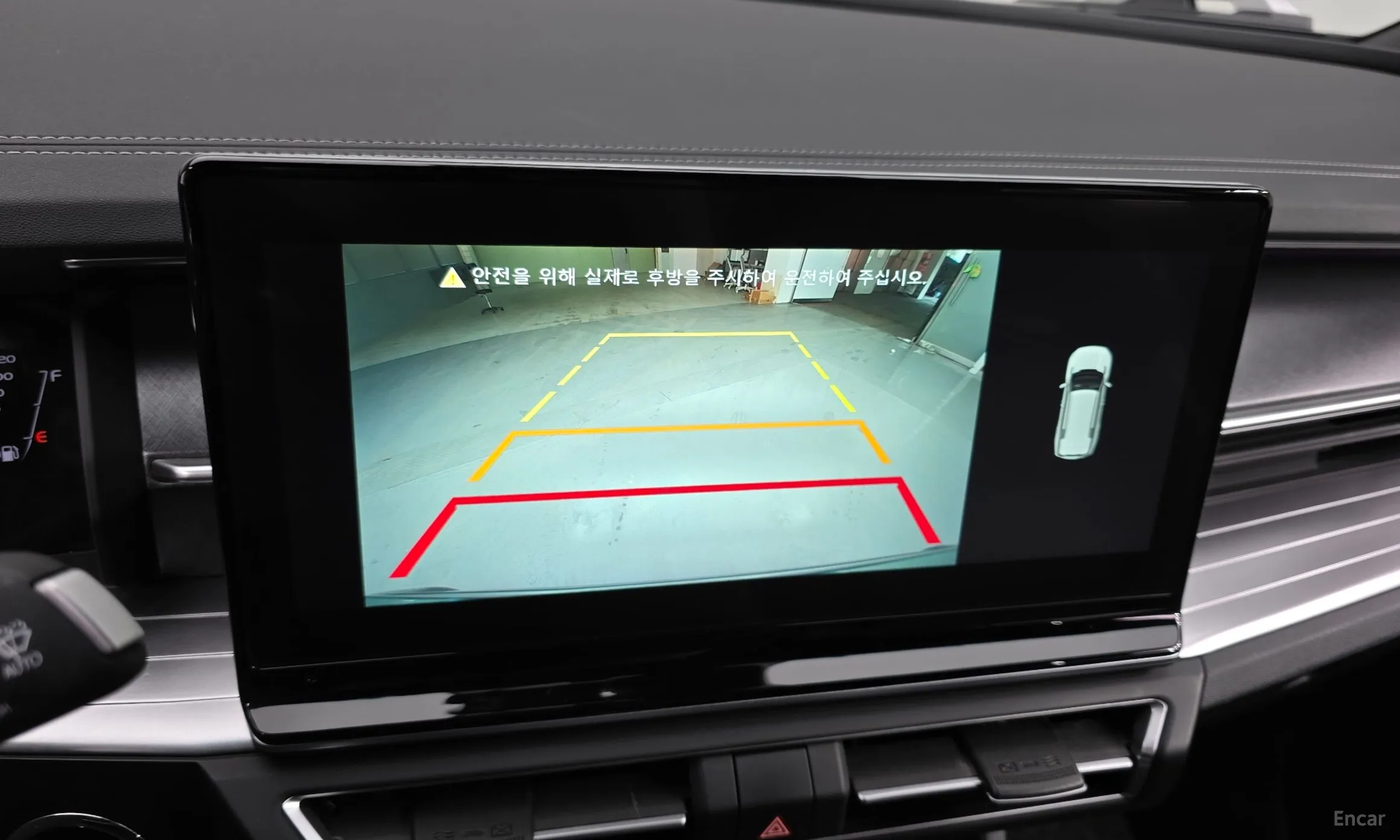 KG Mobility (SsangYong) Torres превью 16