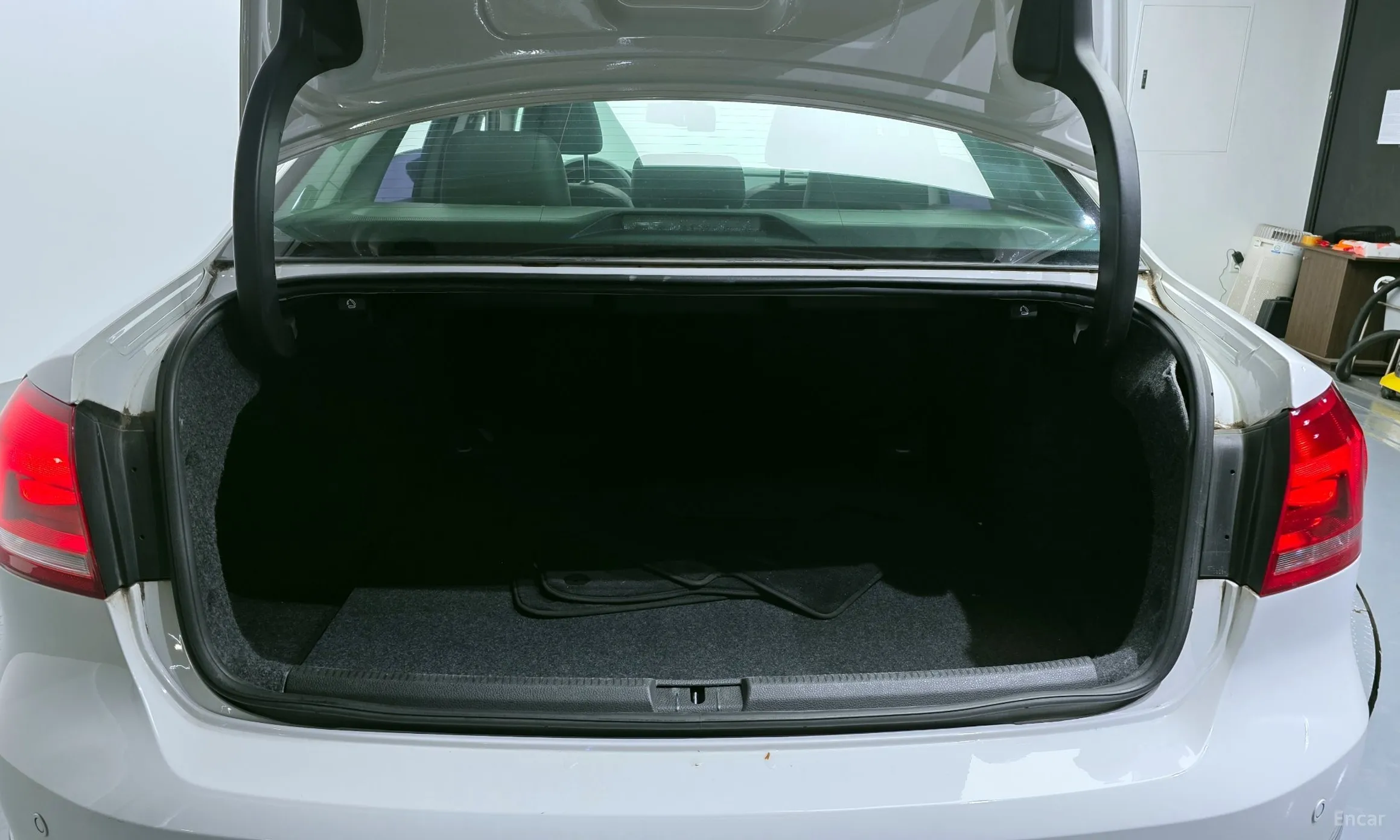 Volkswagen The New Passat превью 19