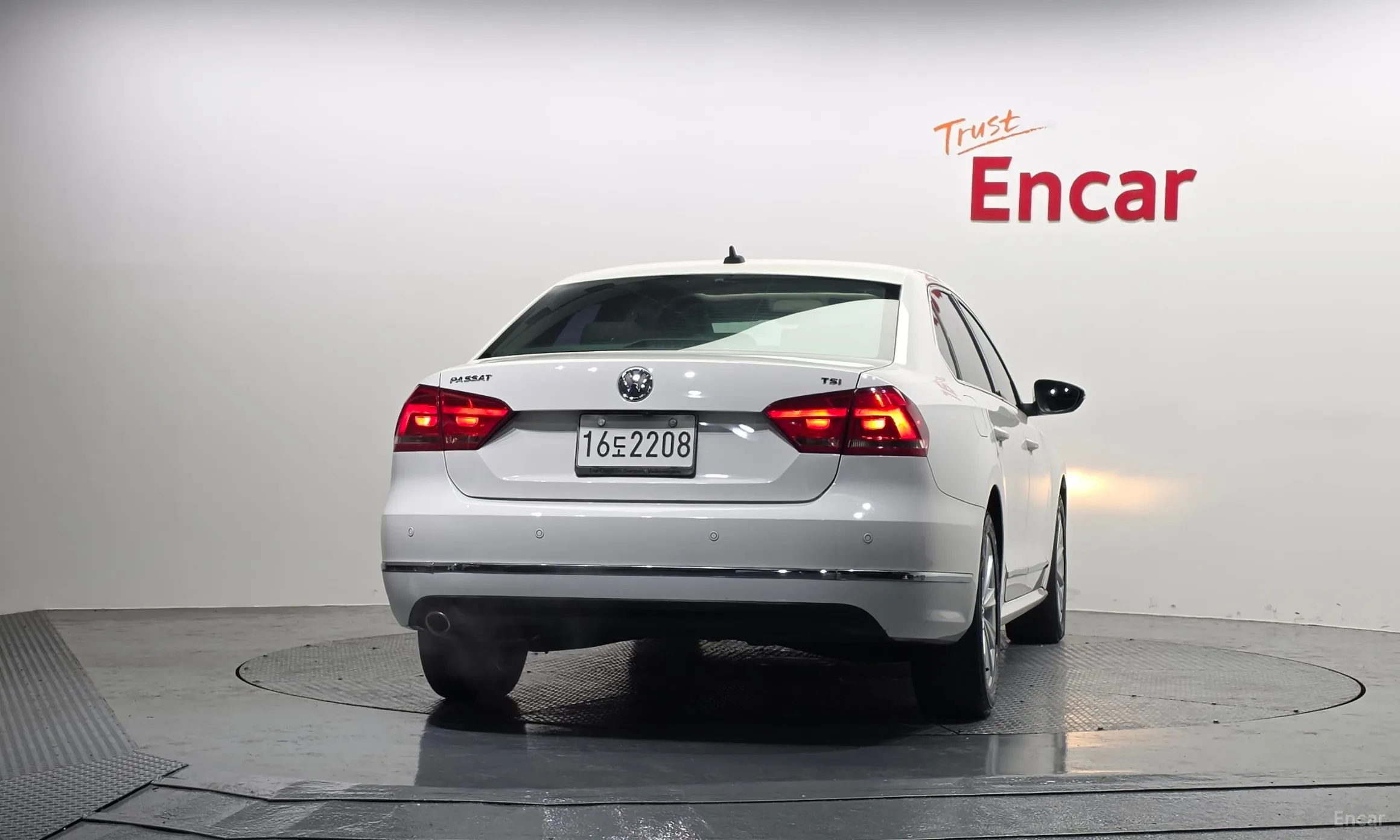 Volkswagen The New Passat превью 4