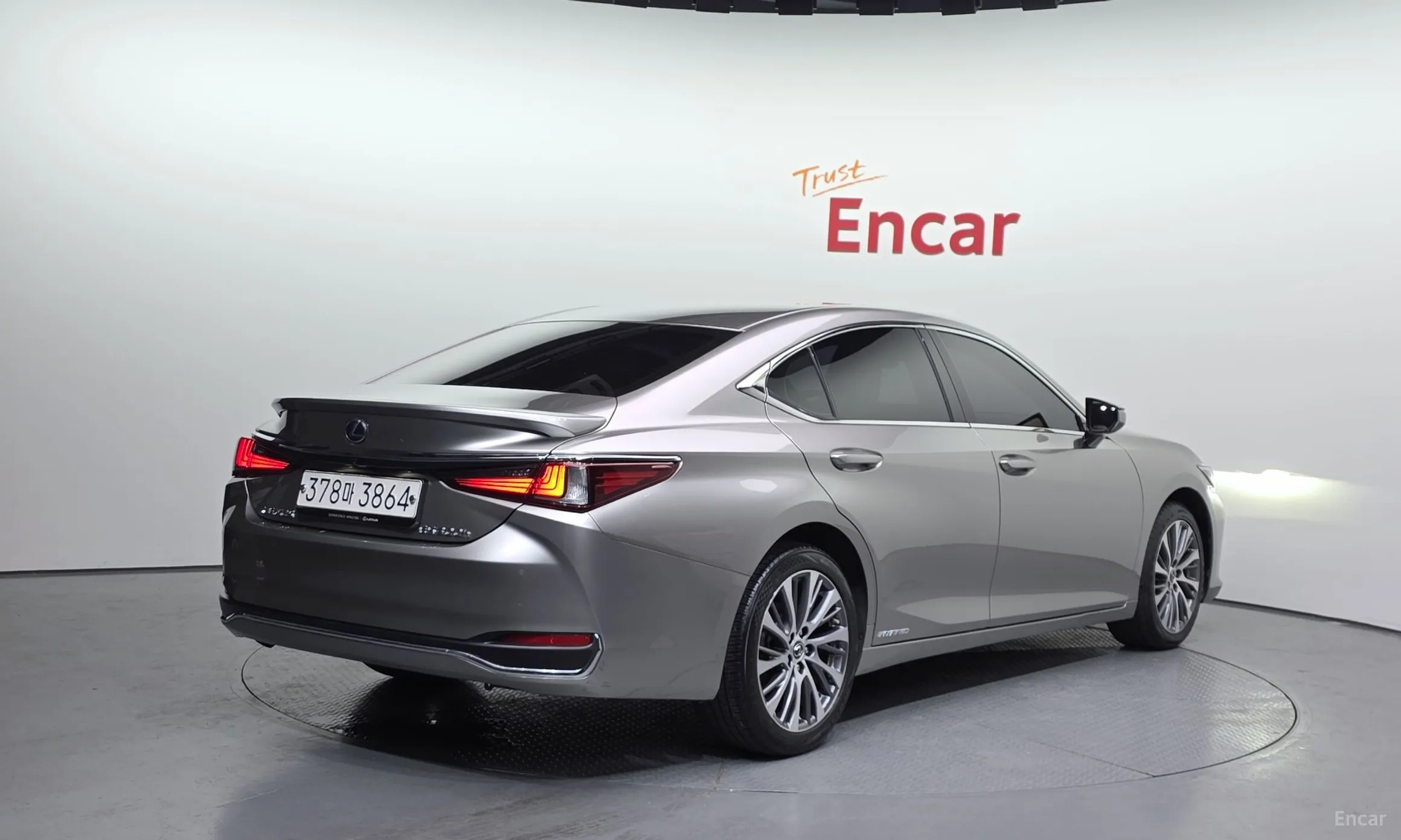 Lexus ES300h 7th Generation