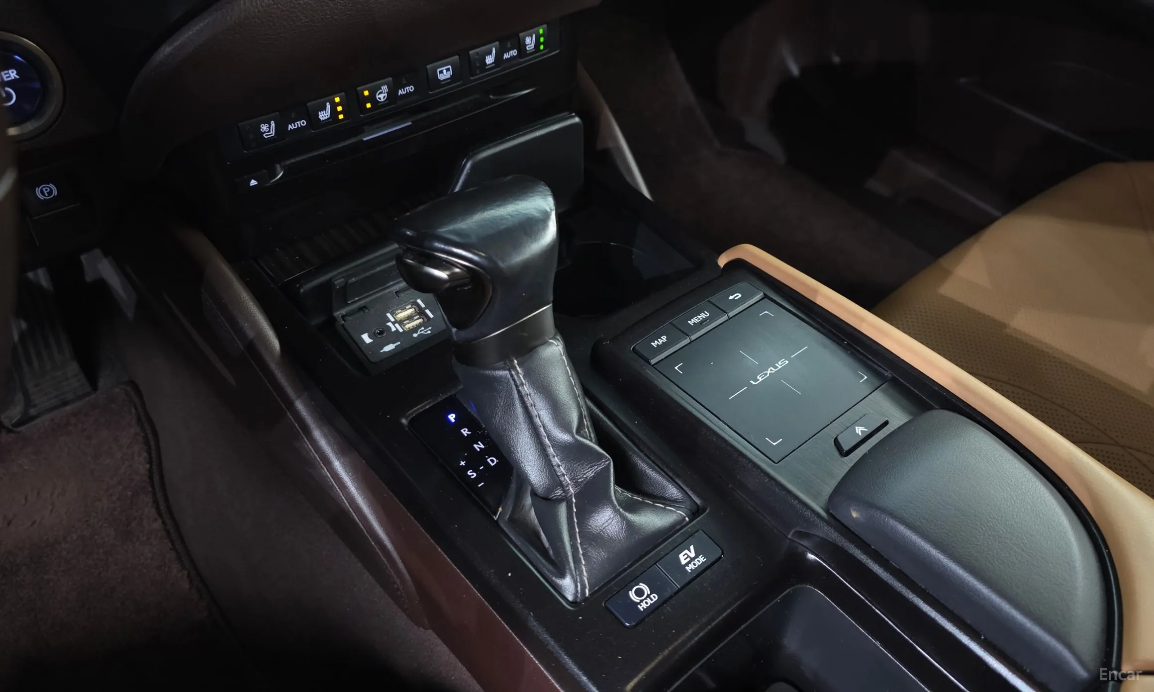 Lexus ES300h 7th Generation превью 9