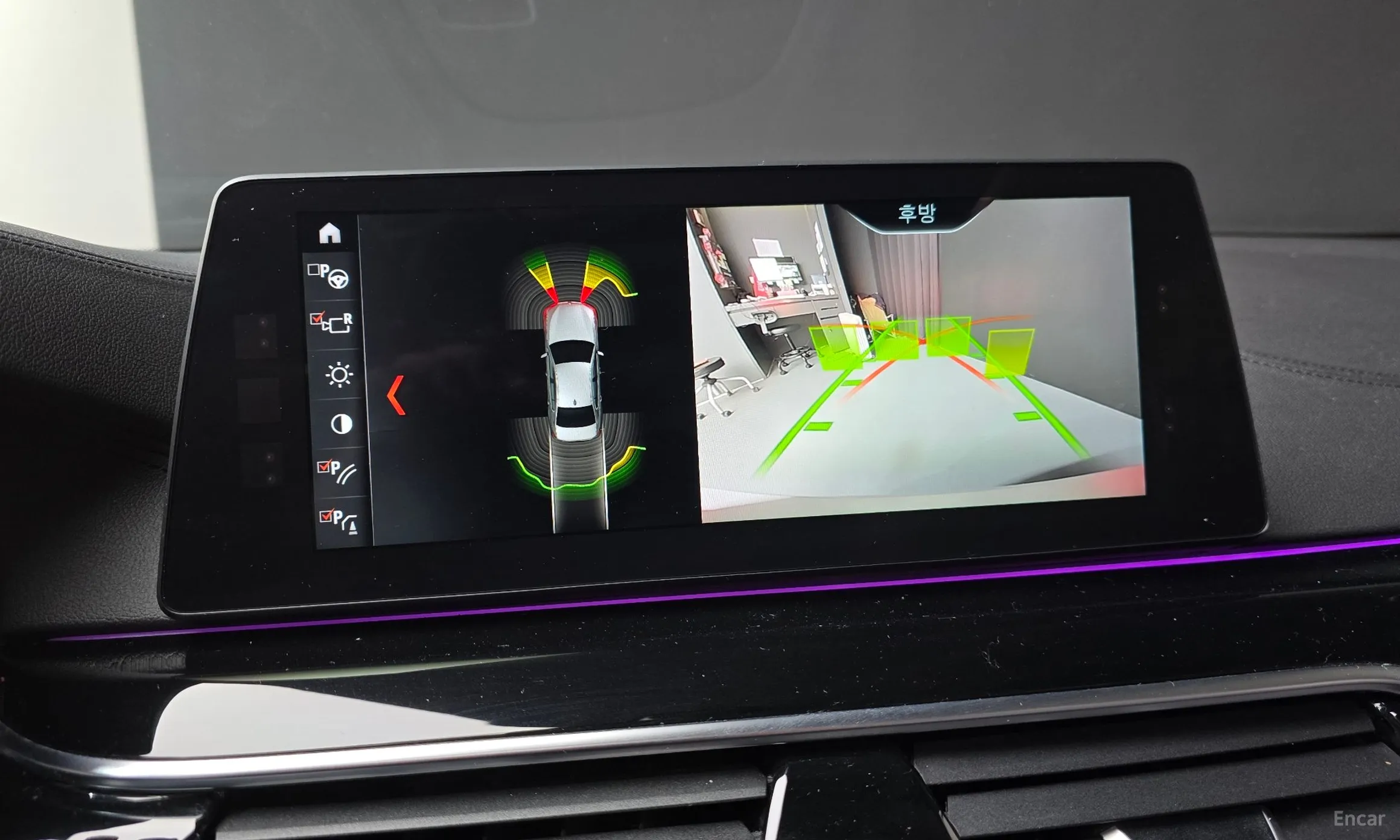 BMW 5 Series (G30) превью 15