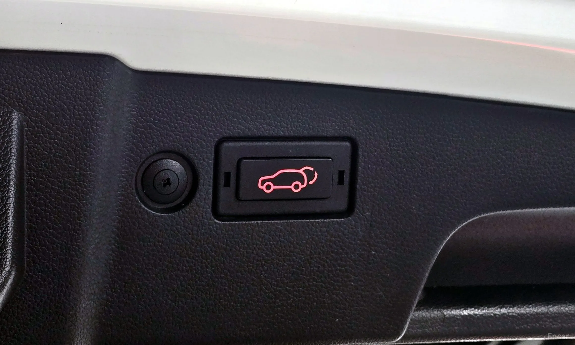 KG Mobility (SsangYong) Torres превью 20