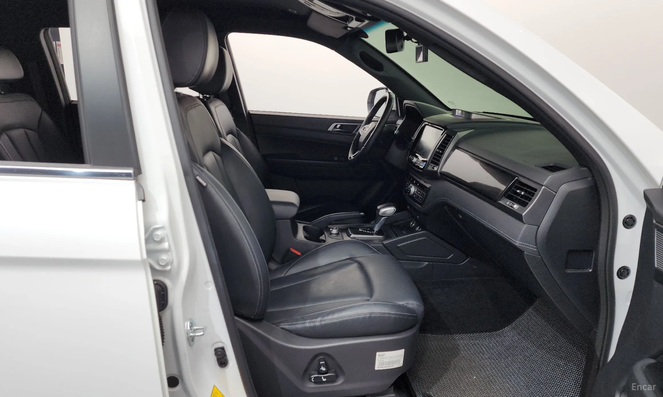 KG Mobility (SsangYong) Rexton Sports Khan превью 11