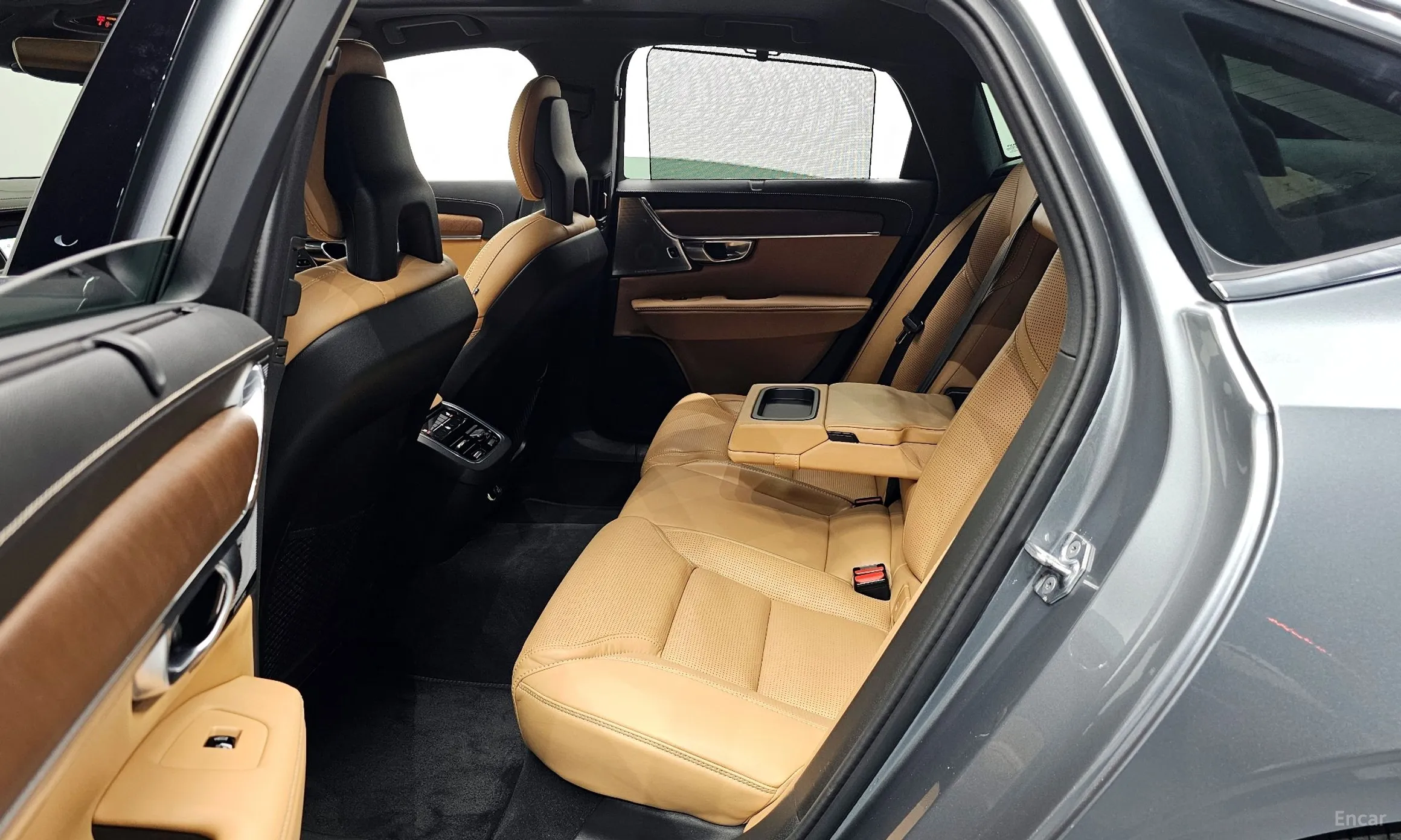 Volvo S90 превью 12
