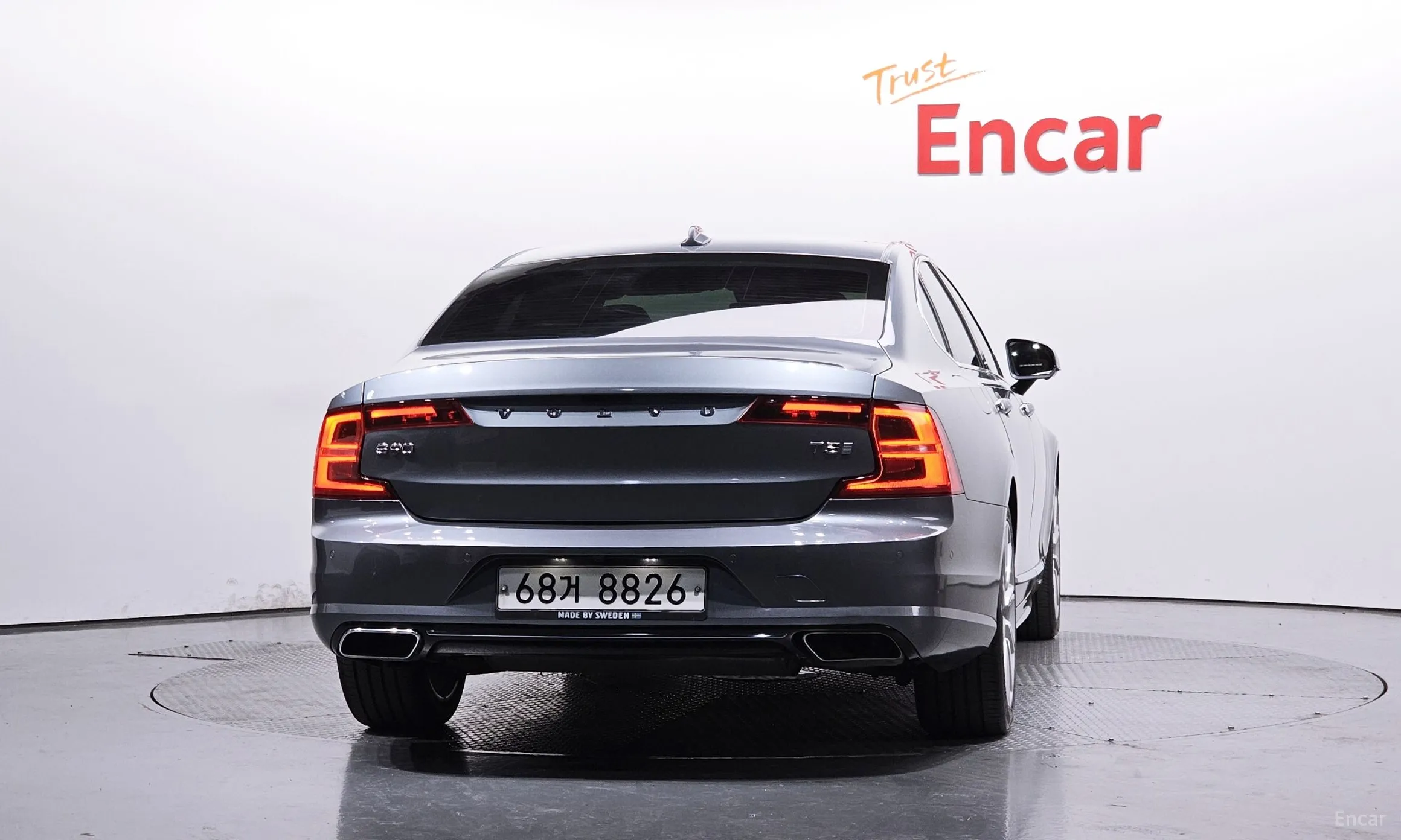 Volvo S90 превью 4