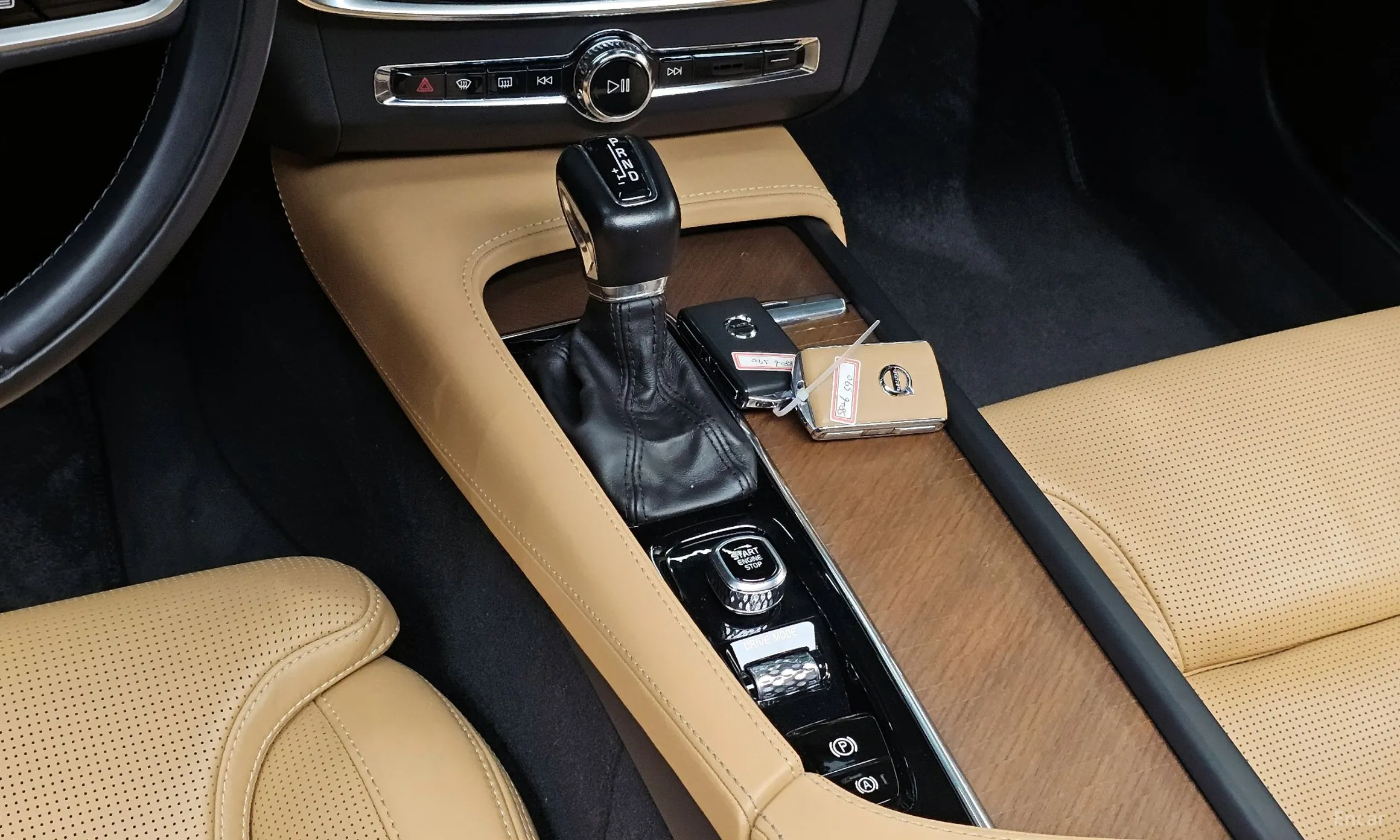 Volvo S90 превью 9