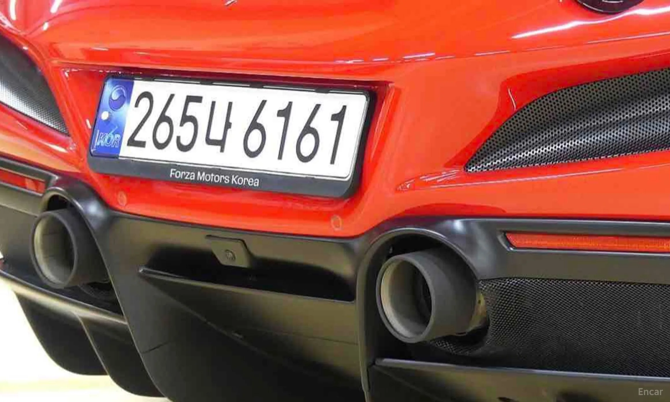 Ferrari F8 Spider превью 15