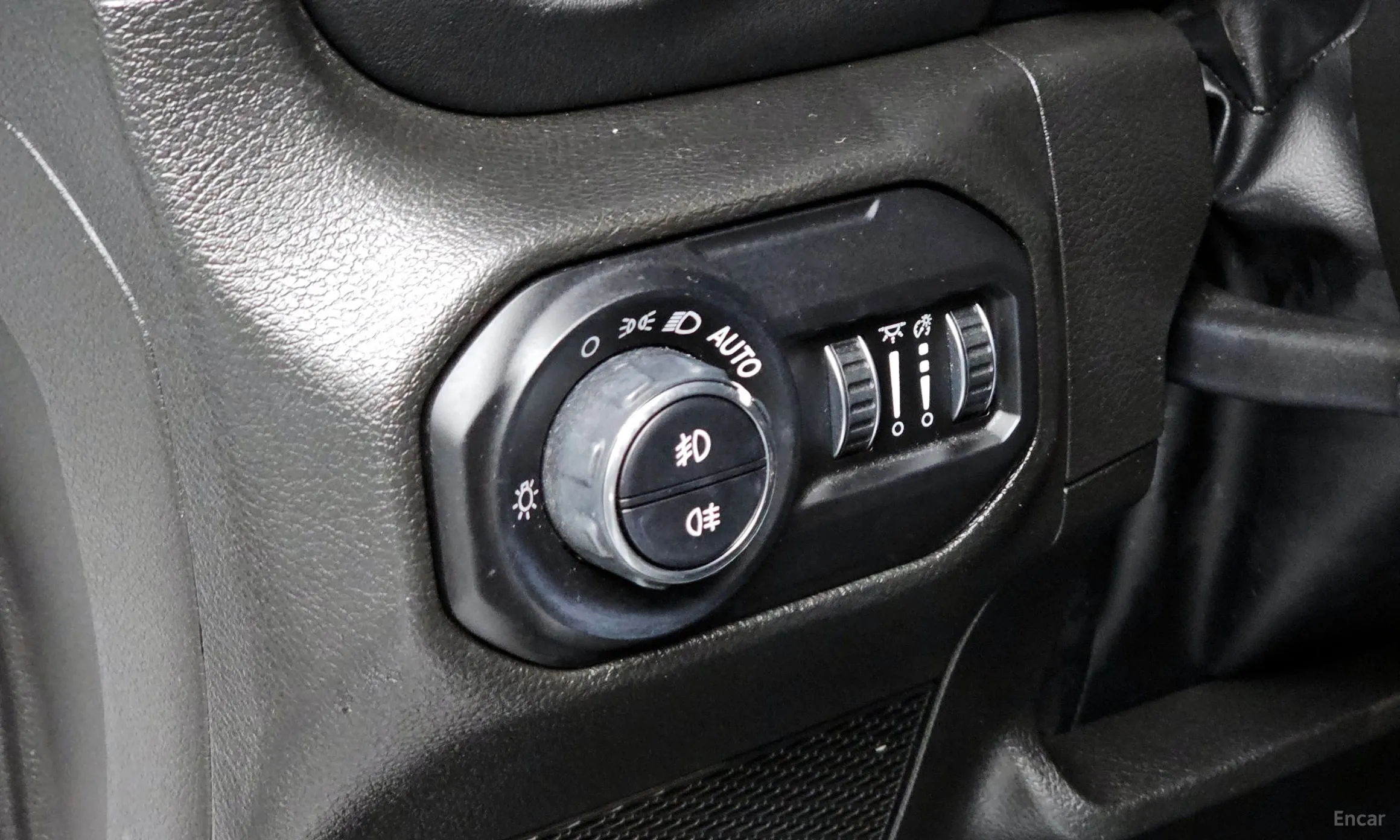 Jeep Wrangler (JL) превью 14