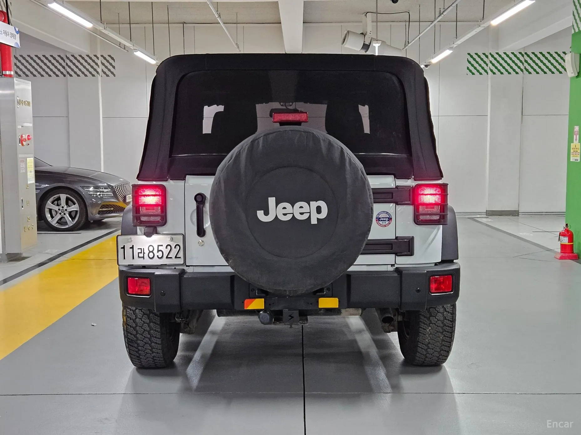 Jeep Wrangler (JK) превью 4