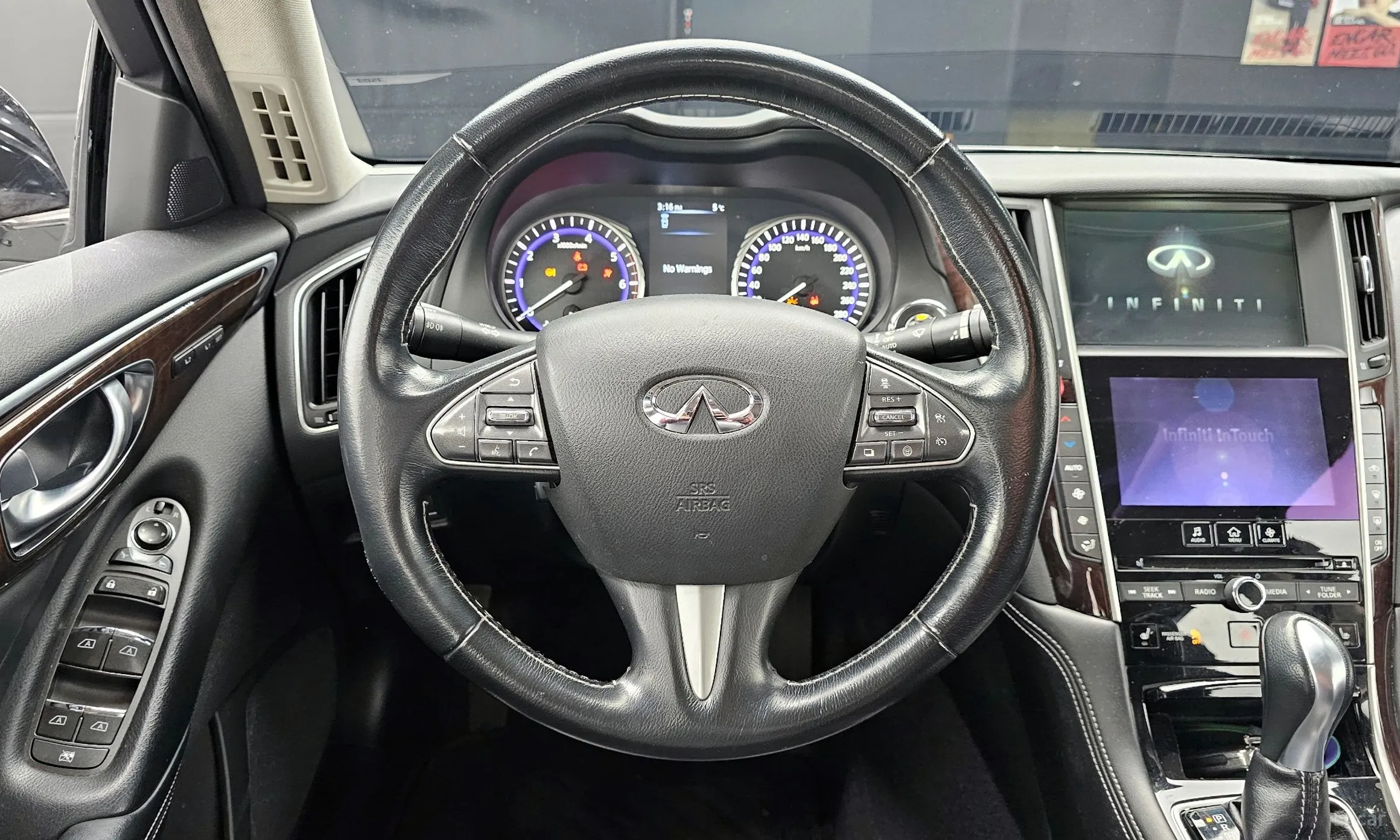 Infiniti Q50 превью 13
