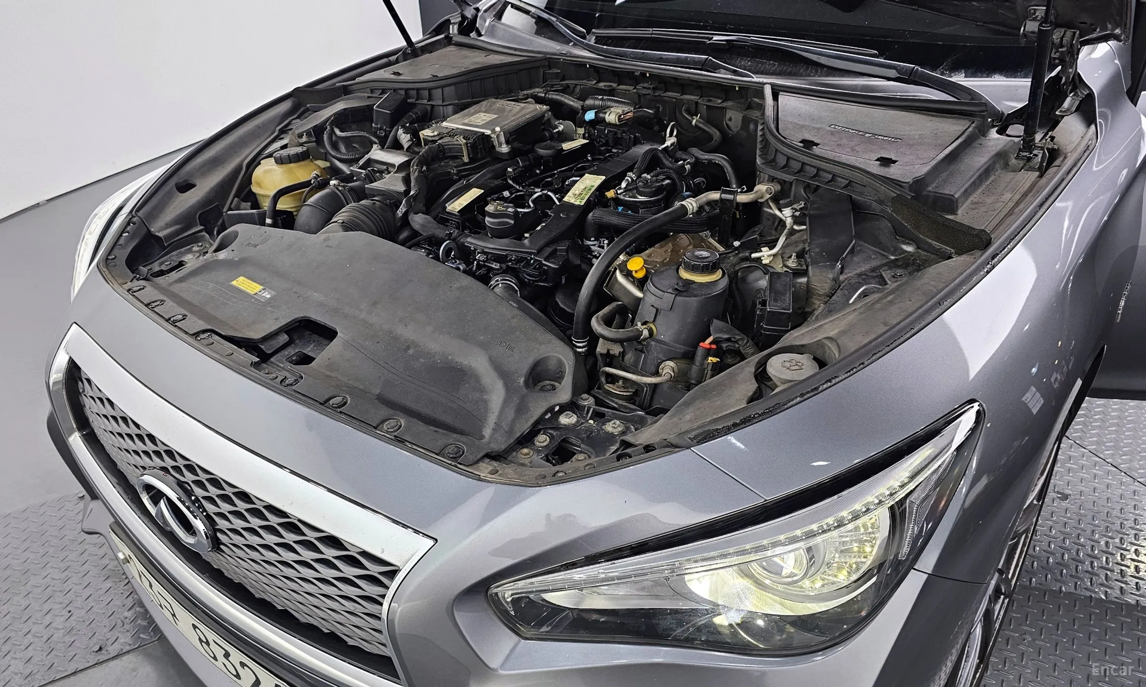 Infiniti Q50 превью 6
