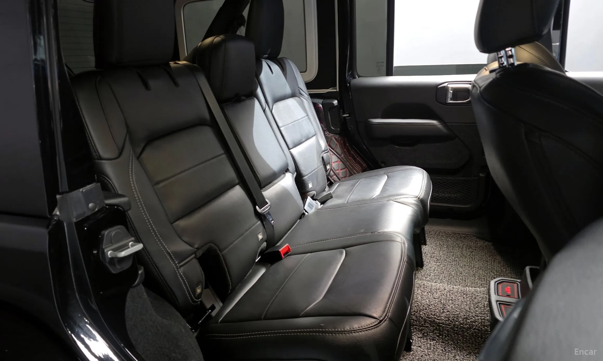 Jeep Wrangler (JL) превью 13
