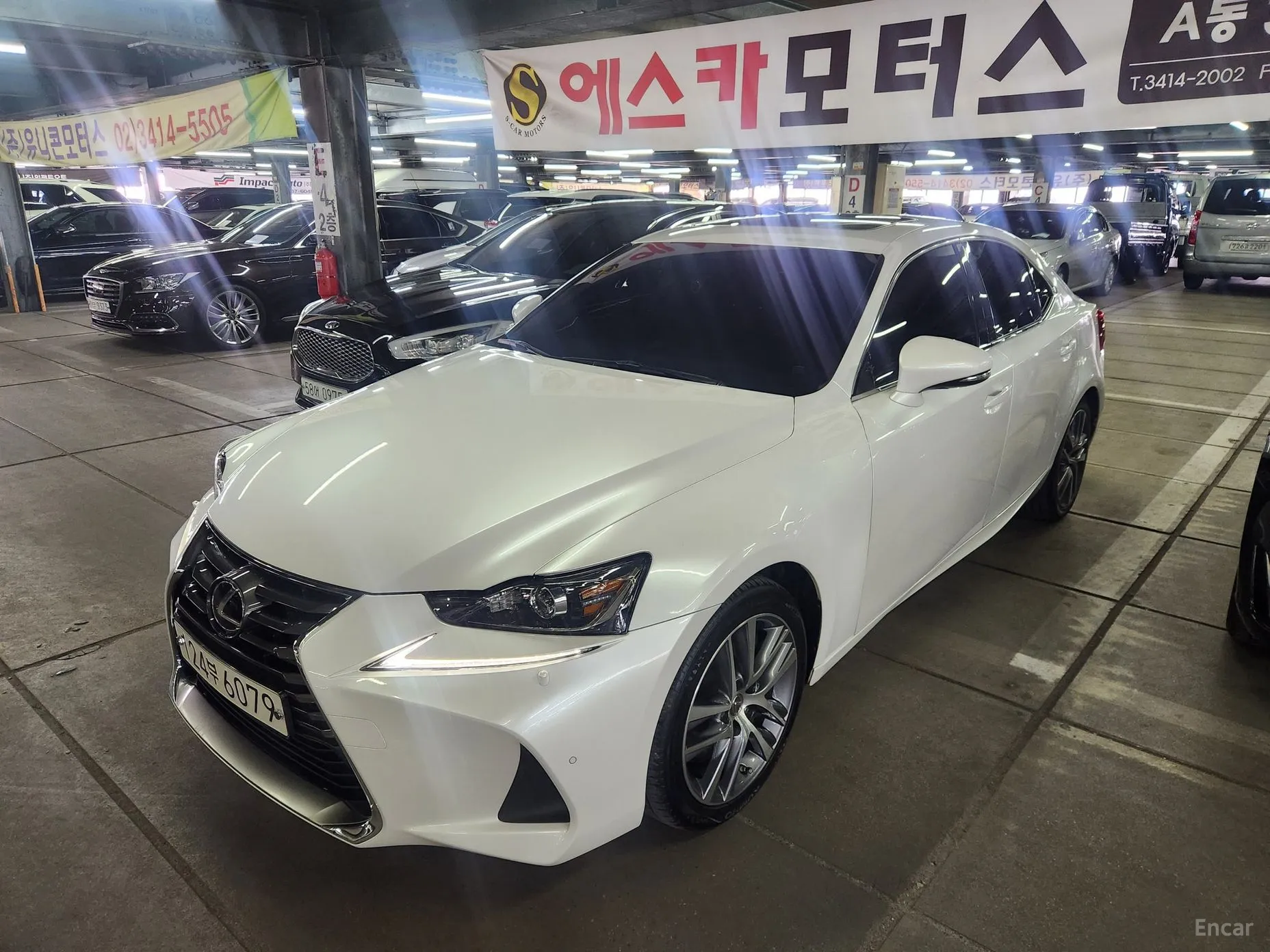 Lexus New IS300