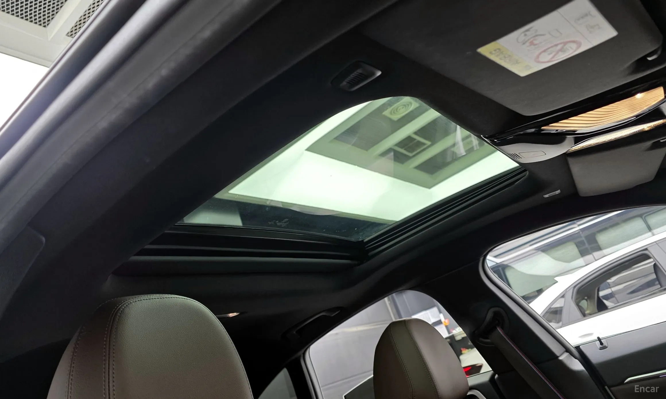 BMW Series 4 (G22) превью 17