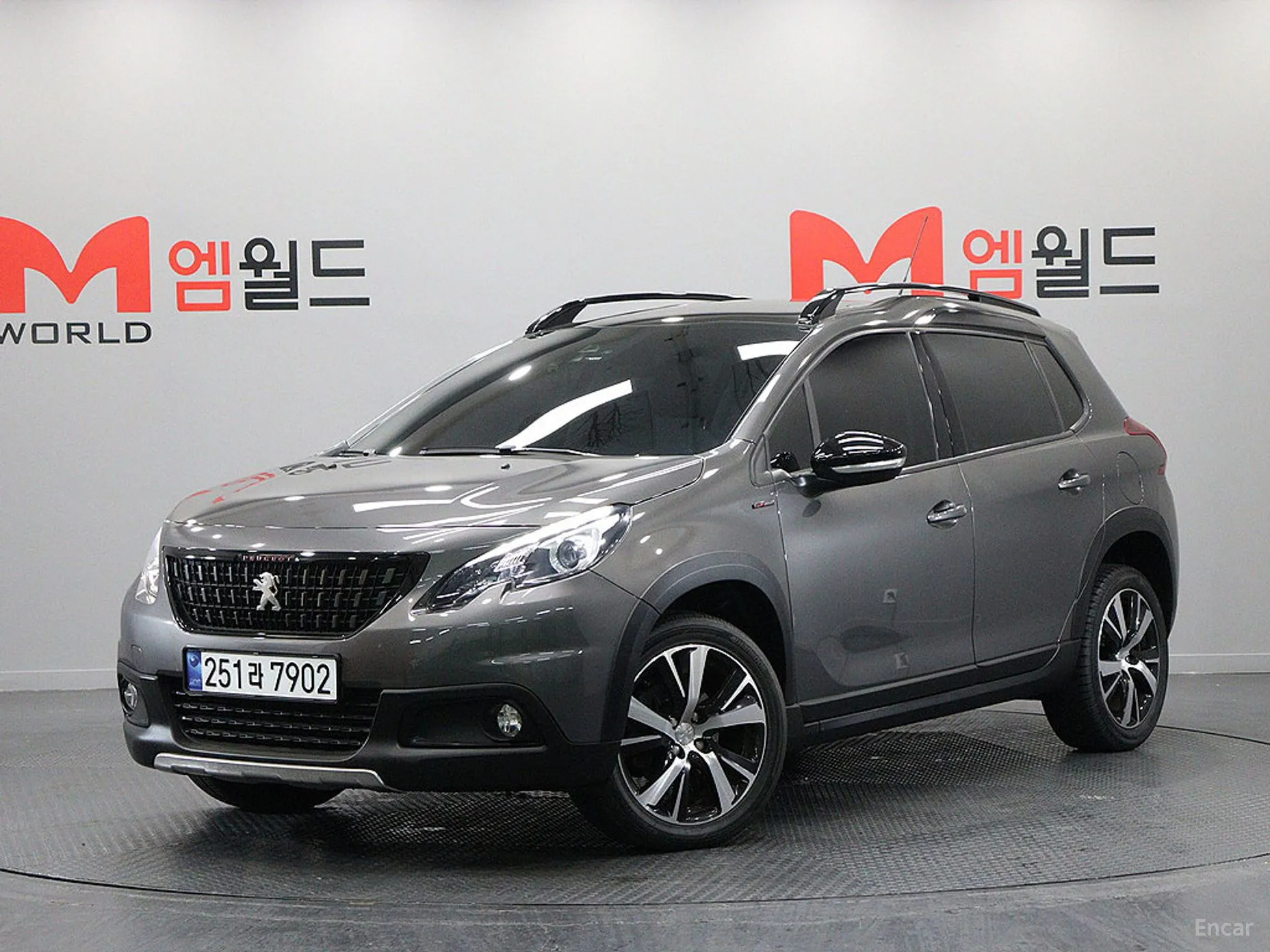 Peugeot 2008.