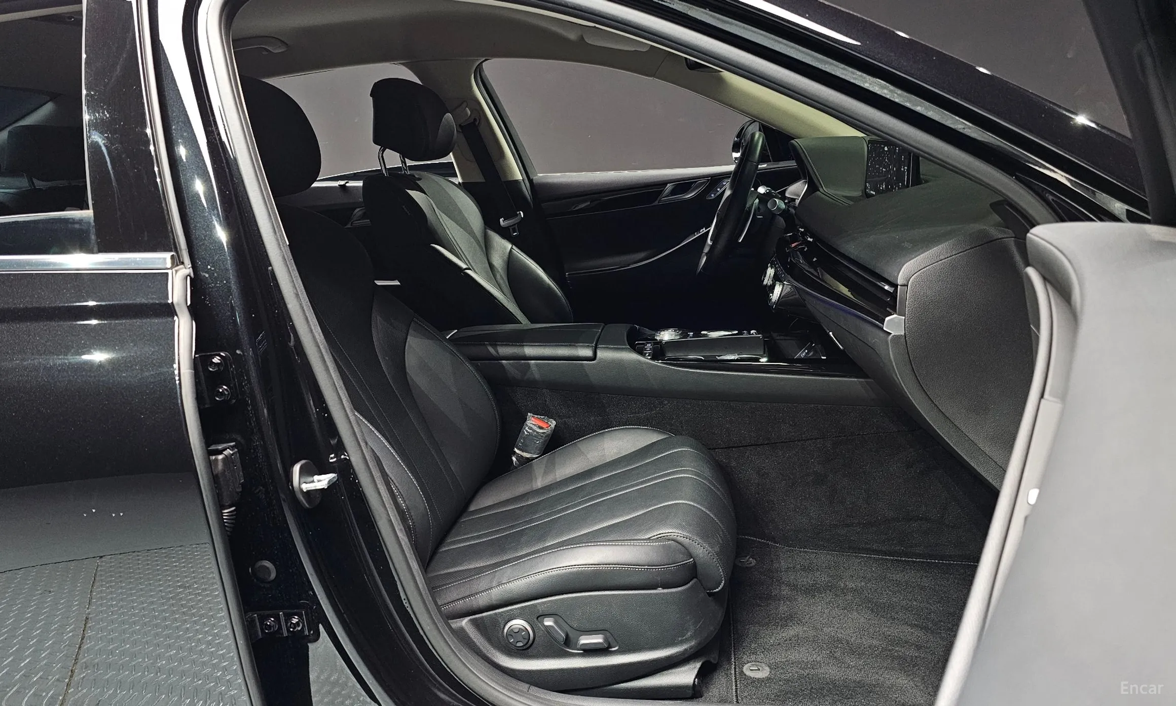 Genesis G80 (RG3) превью 10