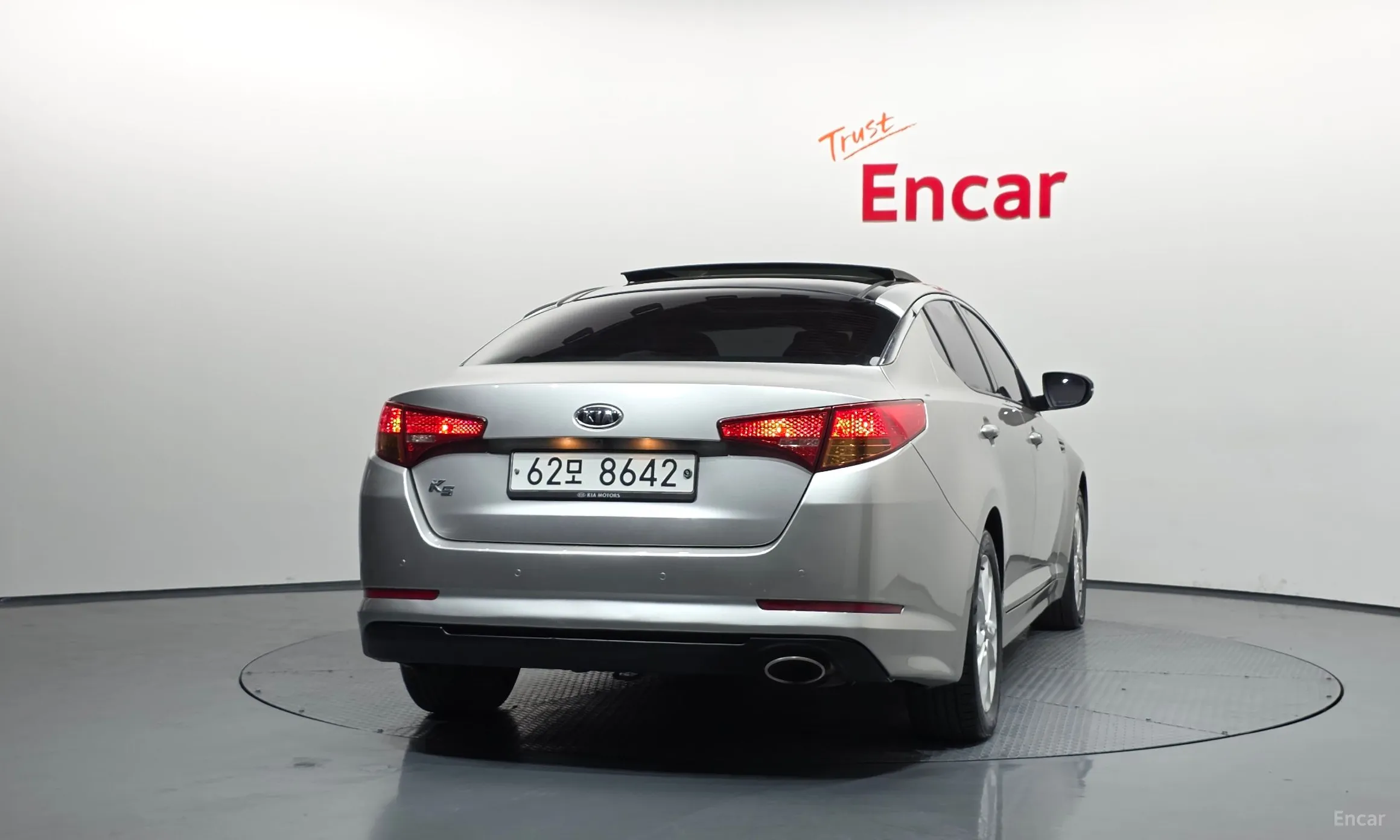 Kia K5 превью 4