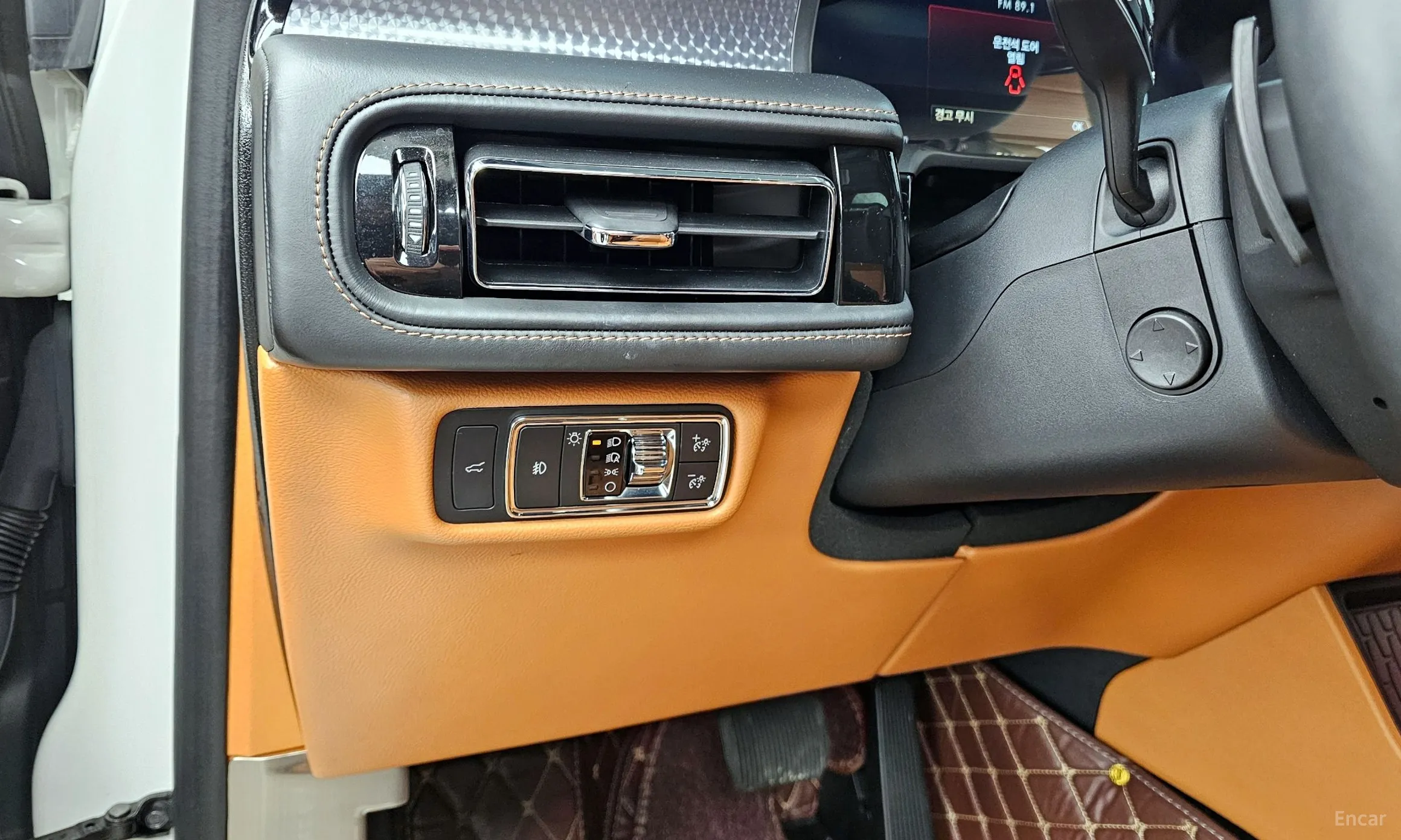 Lincoln Aviator 2nd Generation превью 16