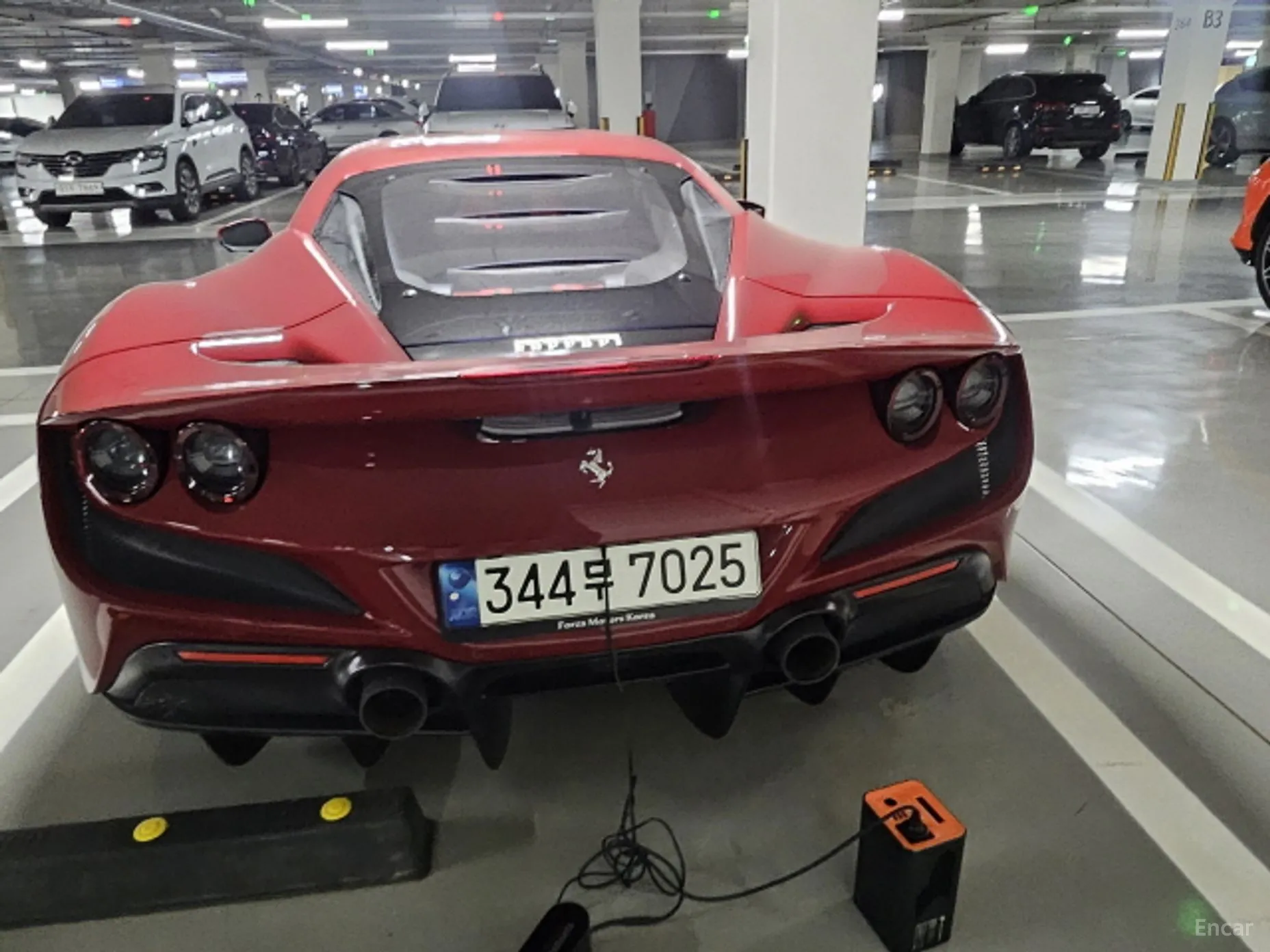 Ferrari F8 Tributo превью 5