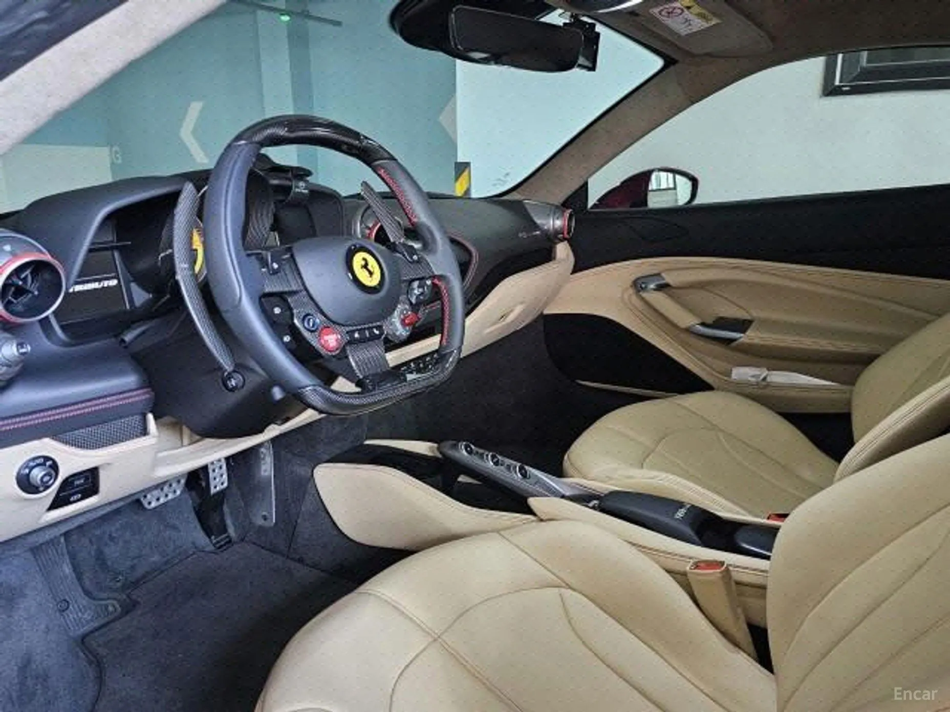 Ferrari F8 Tributo превью 7