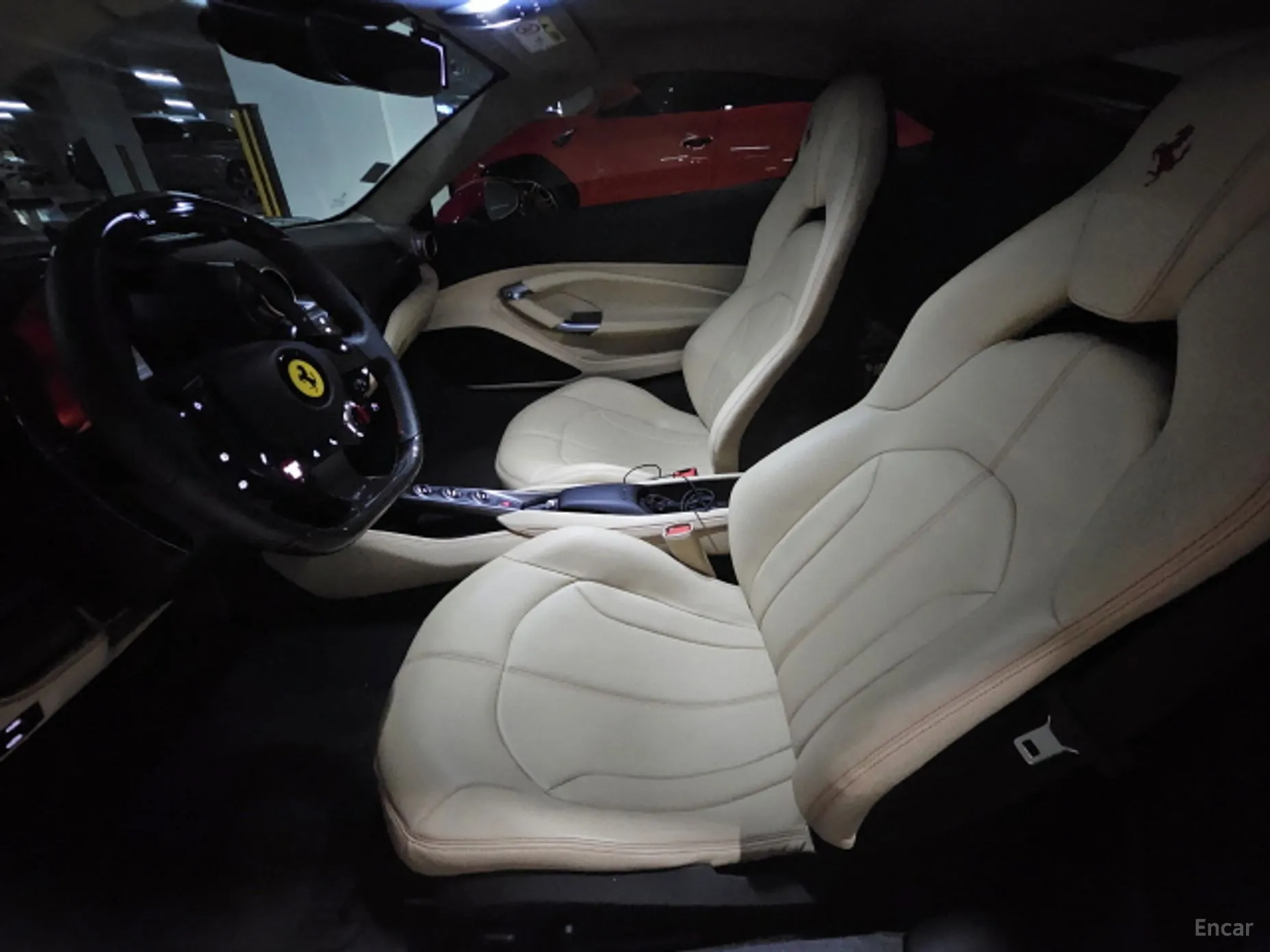Ferrari F8 Tributo превью 9