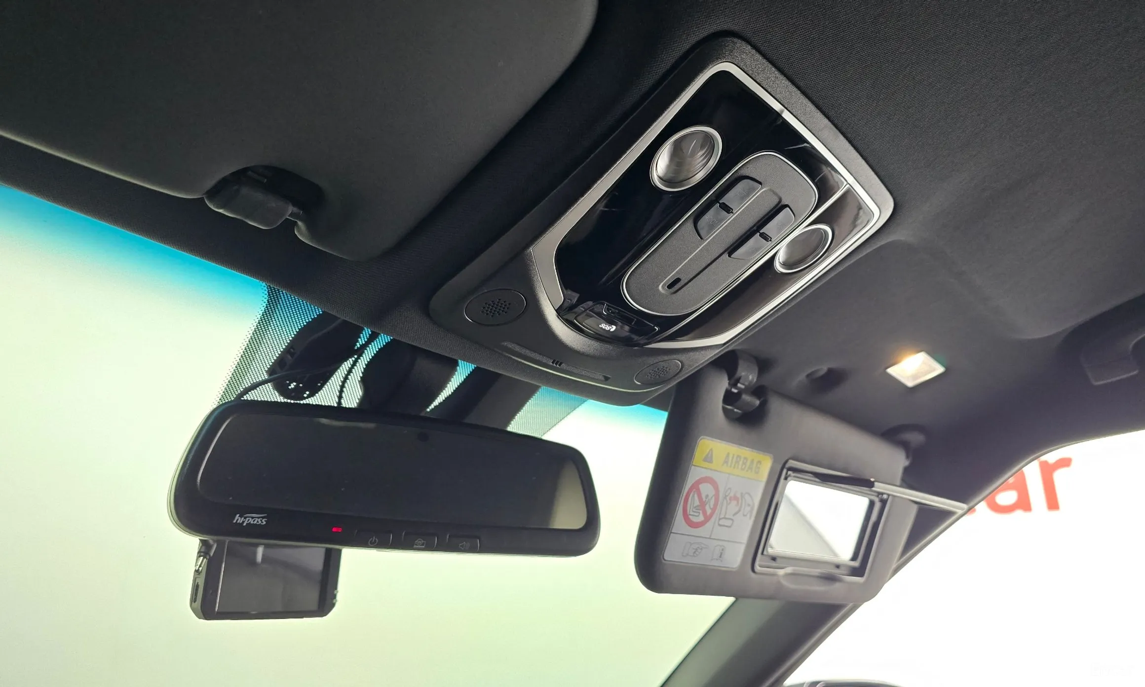 KG Mobility (SsangYong) Torres превью 20