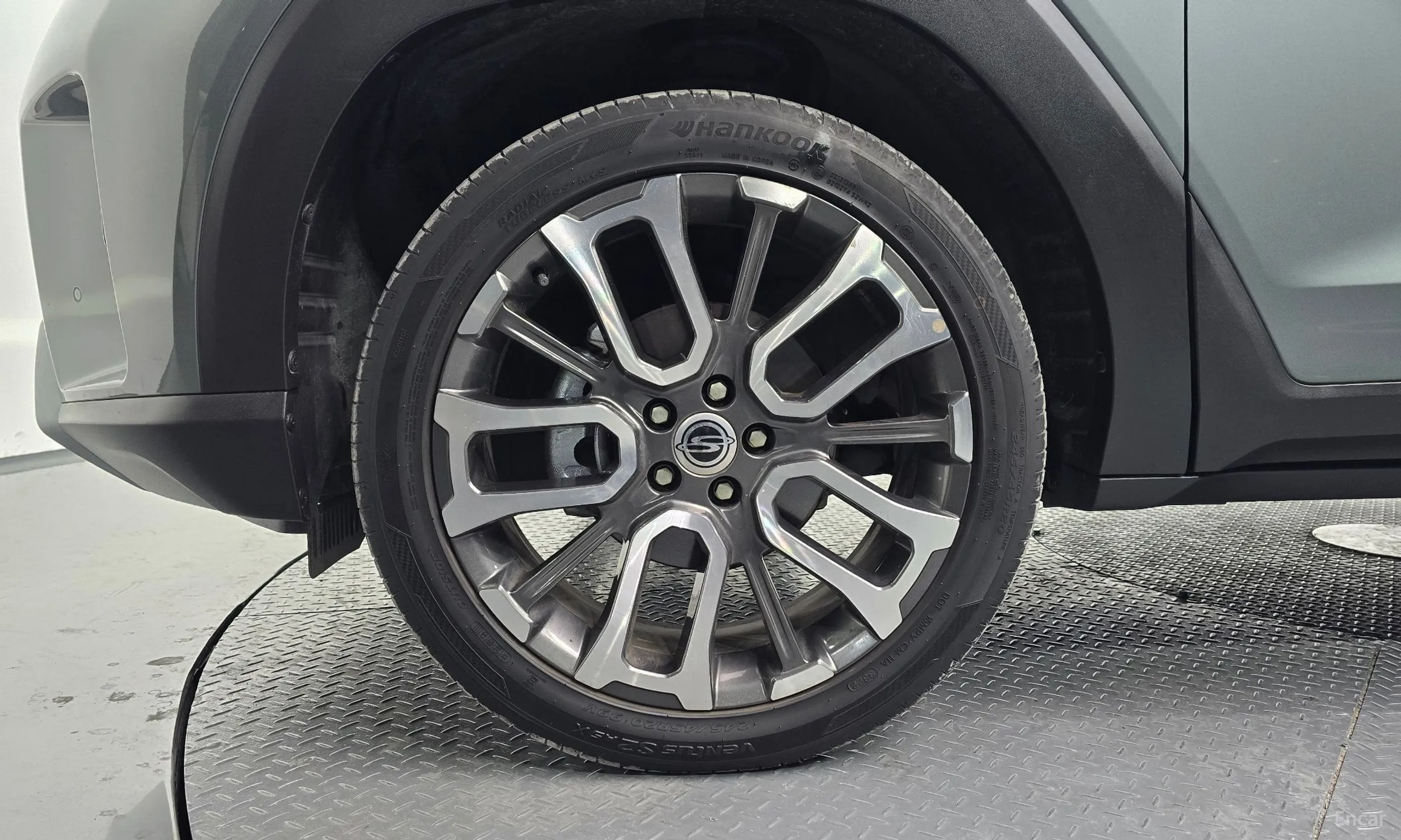 KG Mobility (SsangYong) Torres превью 5
