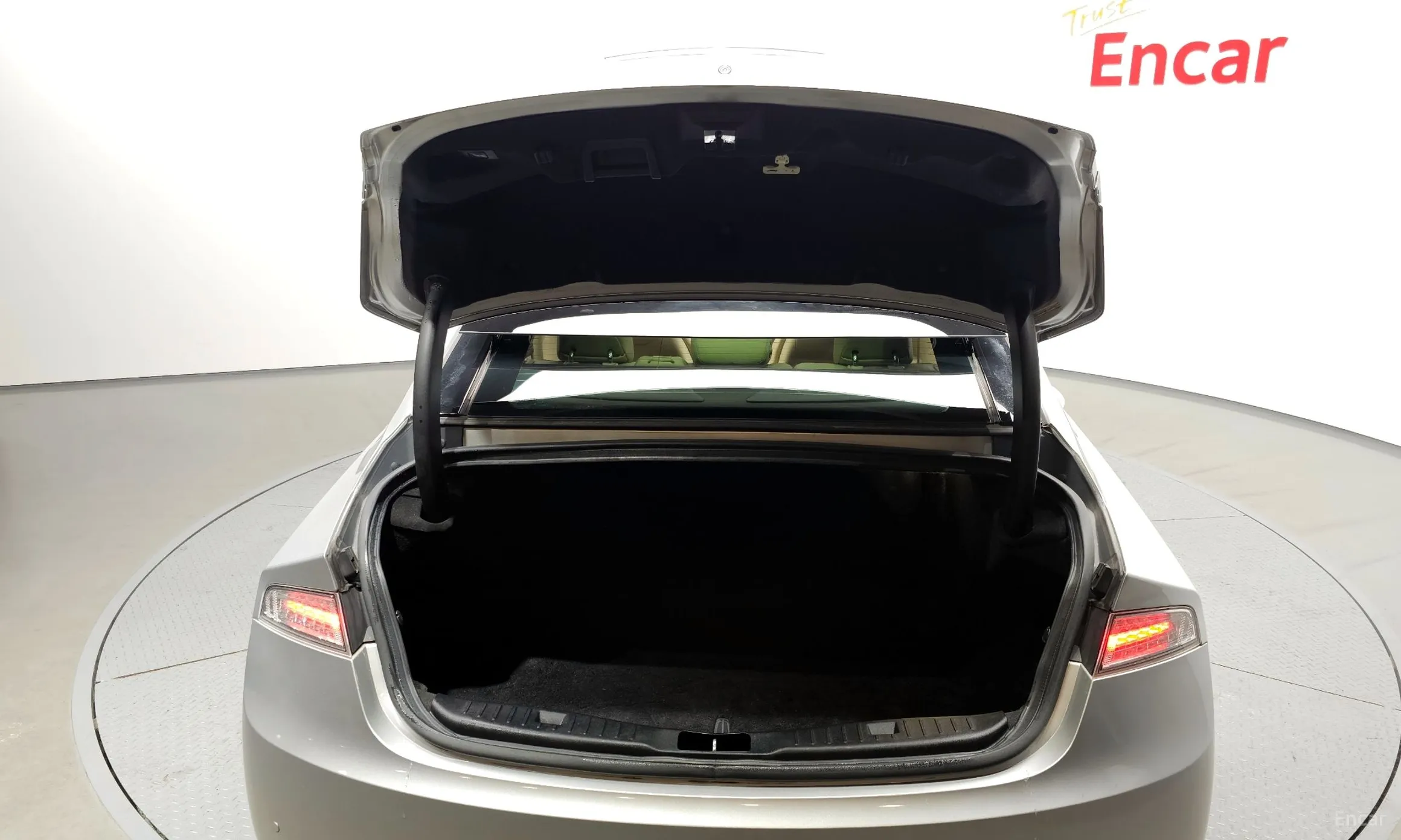 Lincoln New MKZ превью 20