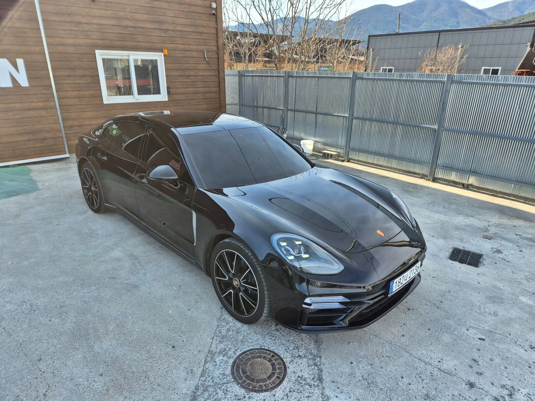 Porsche Panamera (971) превью 7