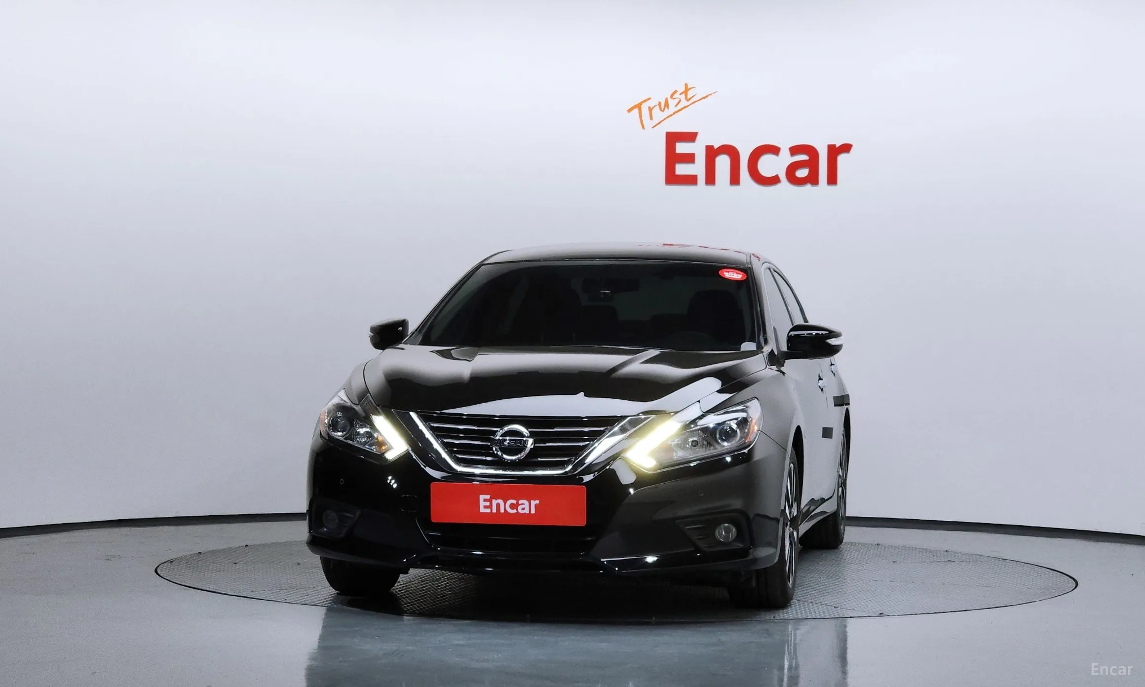 Nissan Altima превью 3