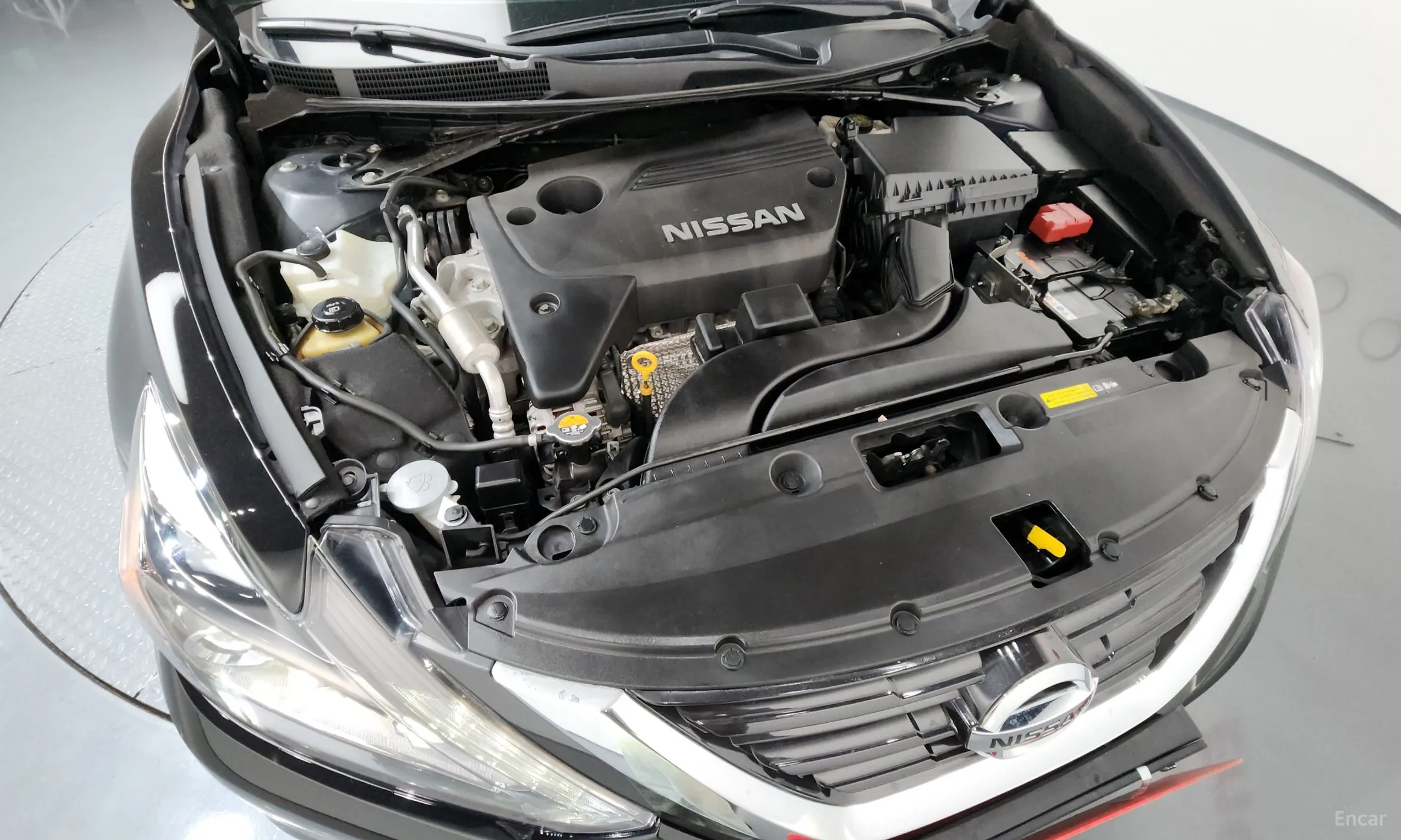 Nissan Altima превью 6
