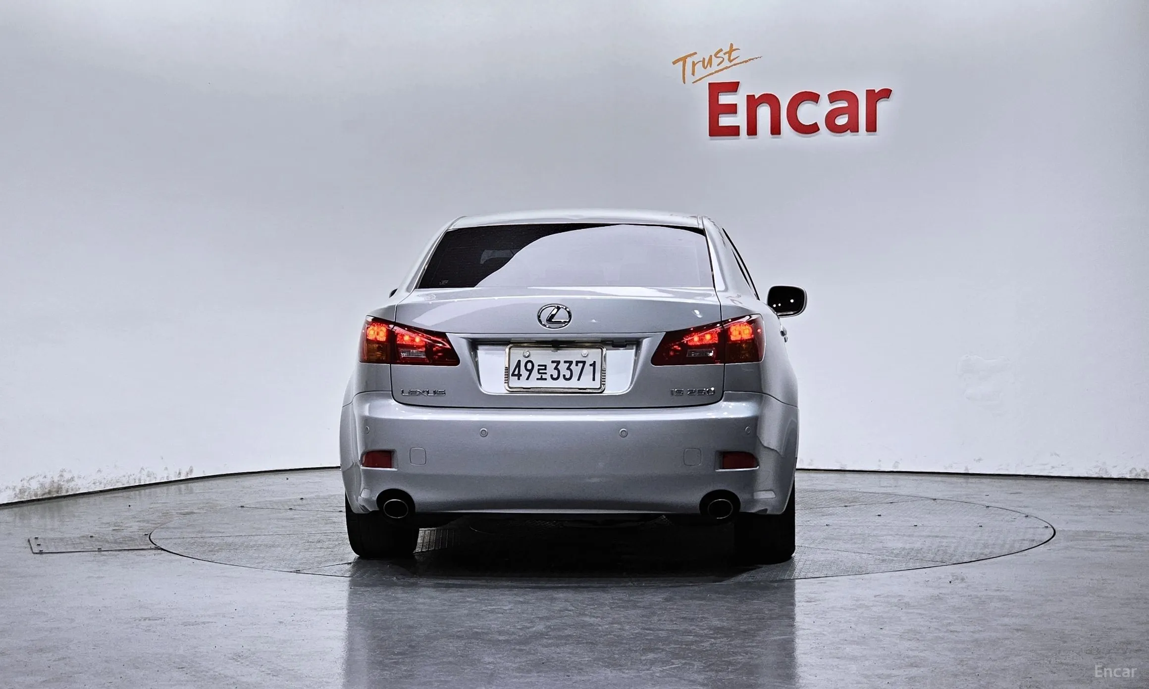 Lexus IS250 превью 4
