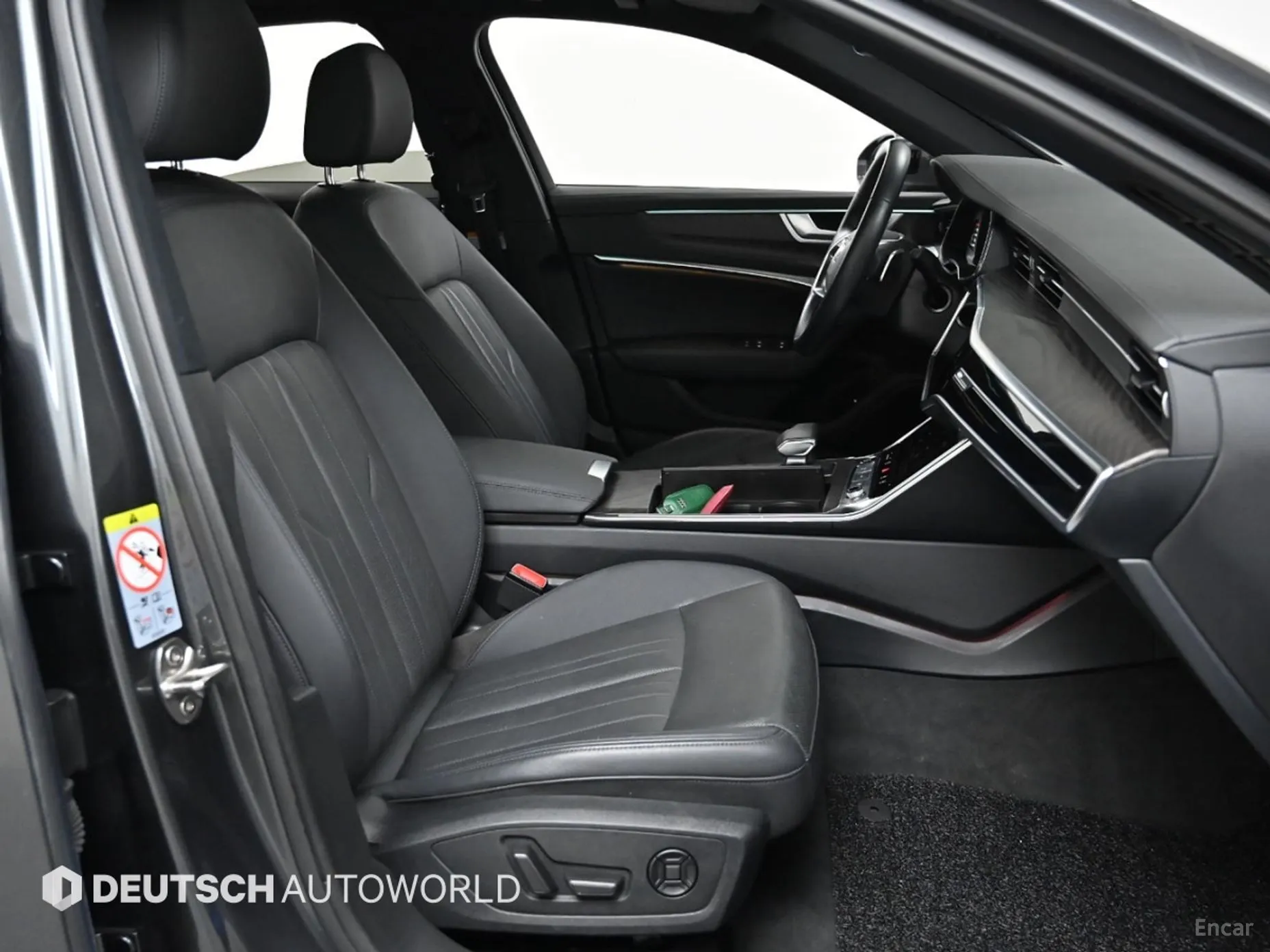Audi A6 (C8) превью 10