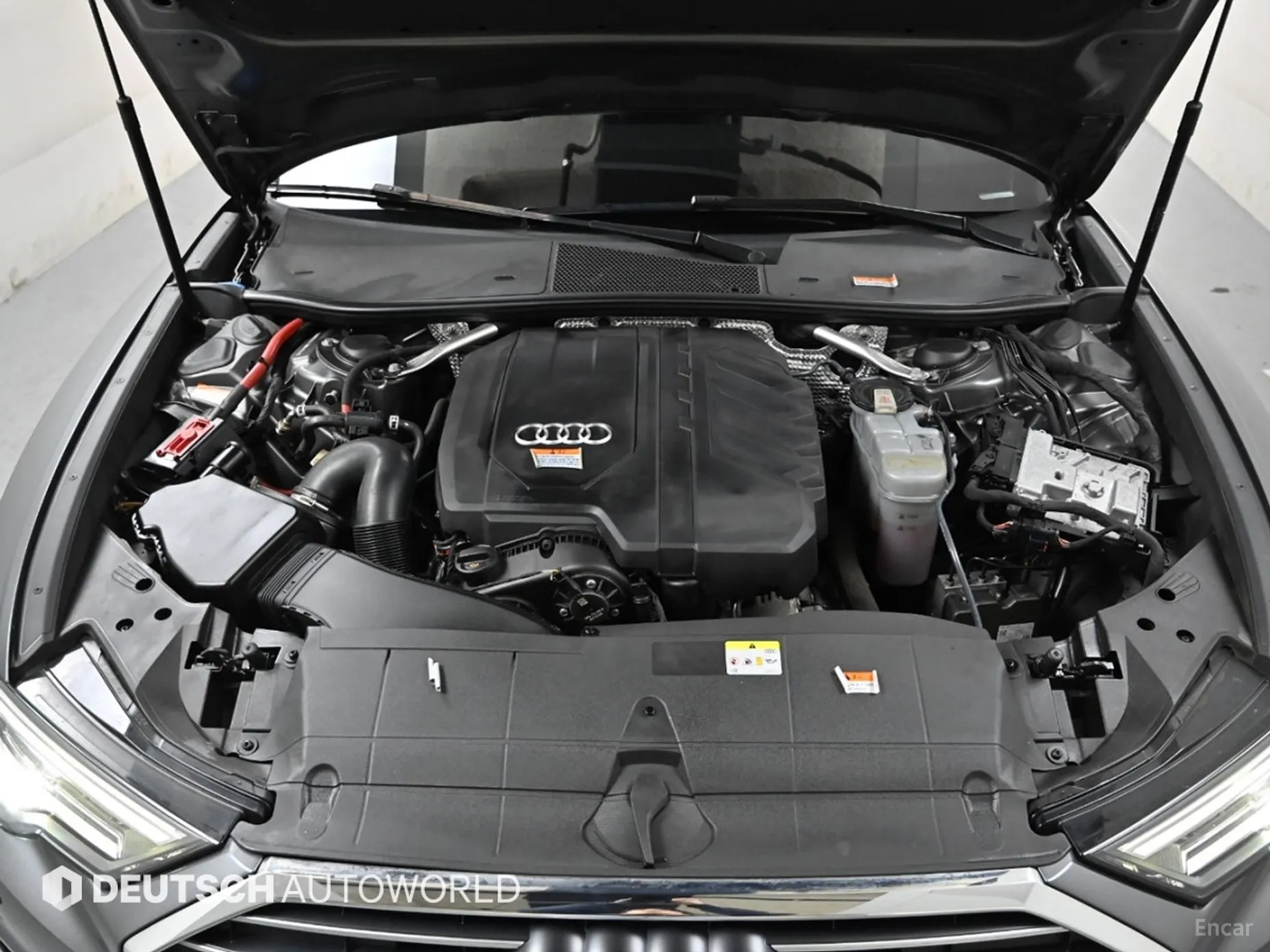 Audi A6 (C8) превью 6