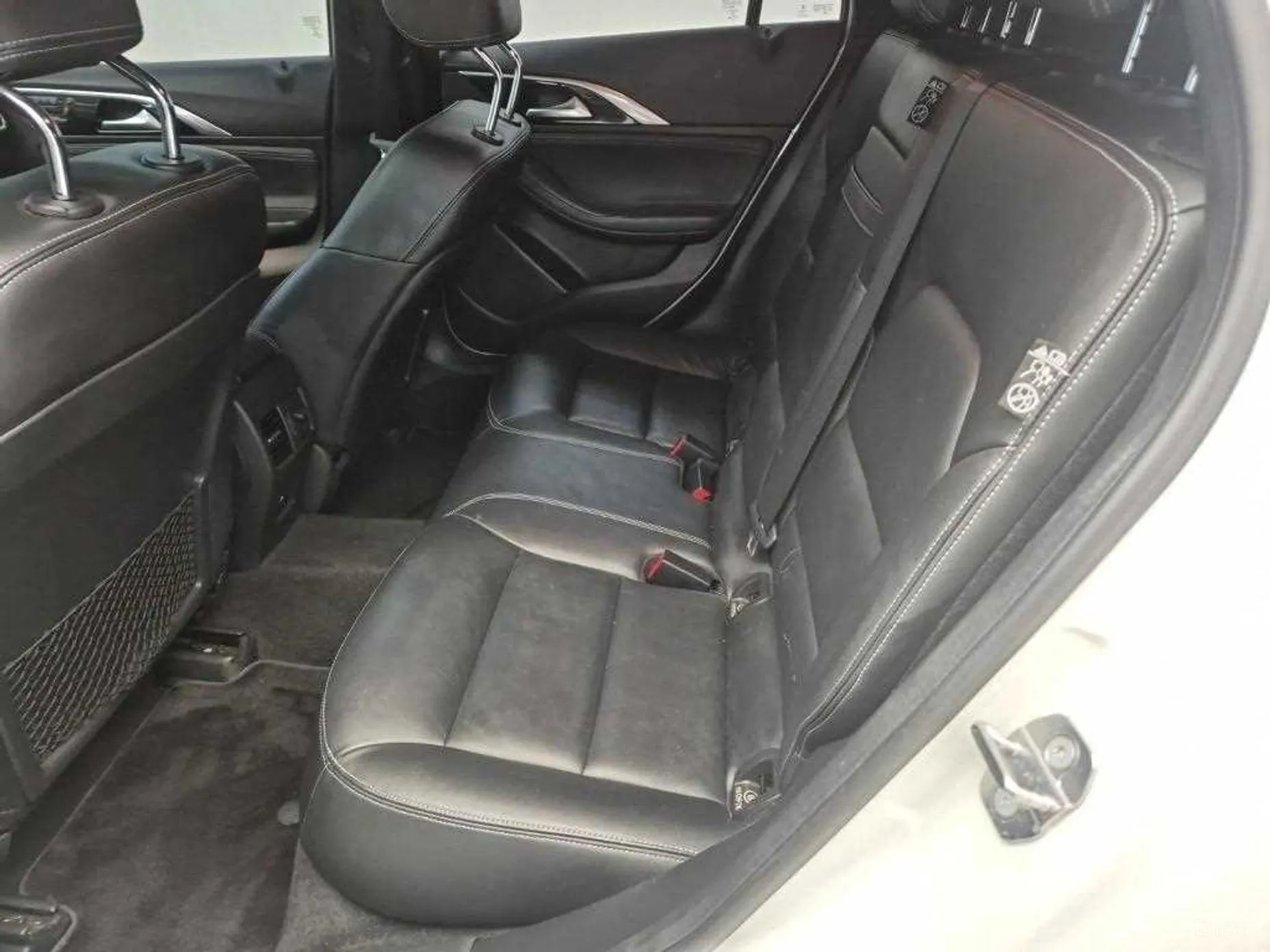 Infiniti QX30 превью 12