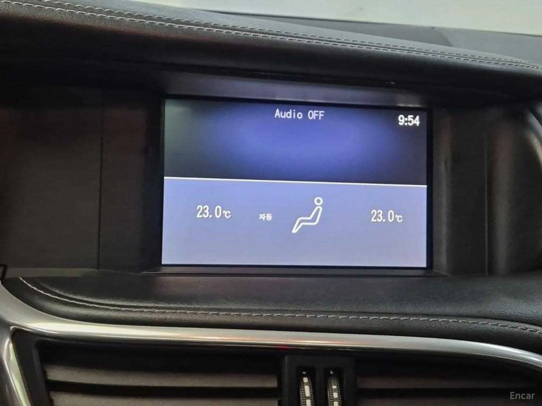 Infiniti QX30 превью 14