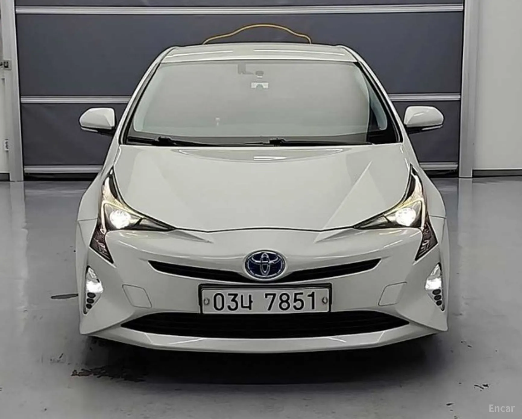 Toyota Prius 4th Generation превью 2