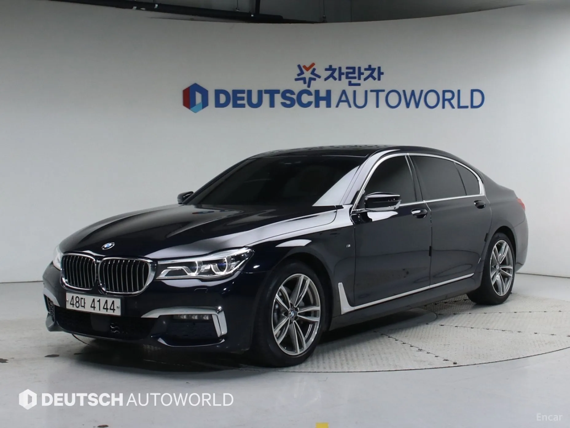 BMW 7 Series (G11)