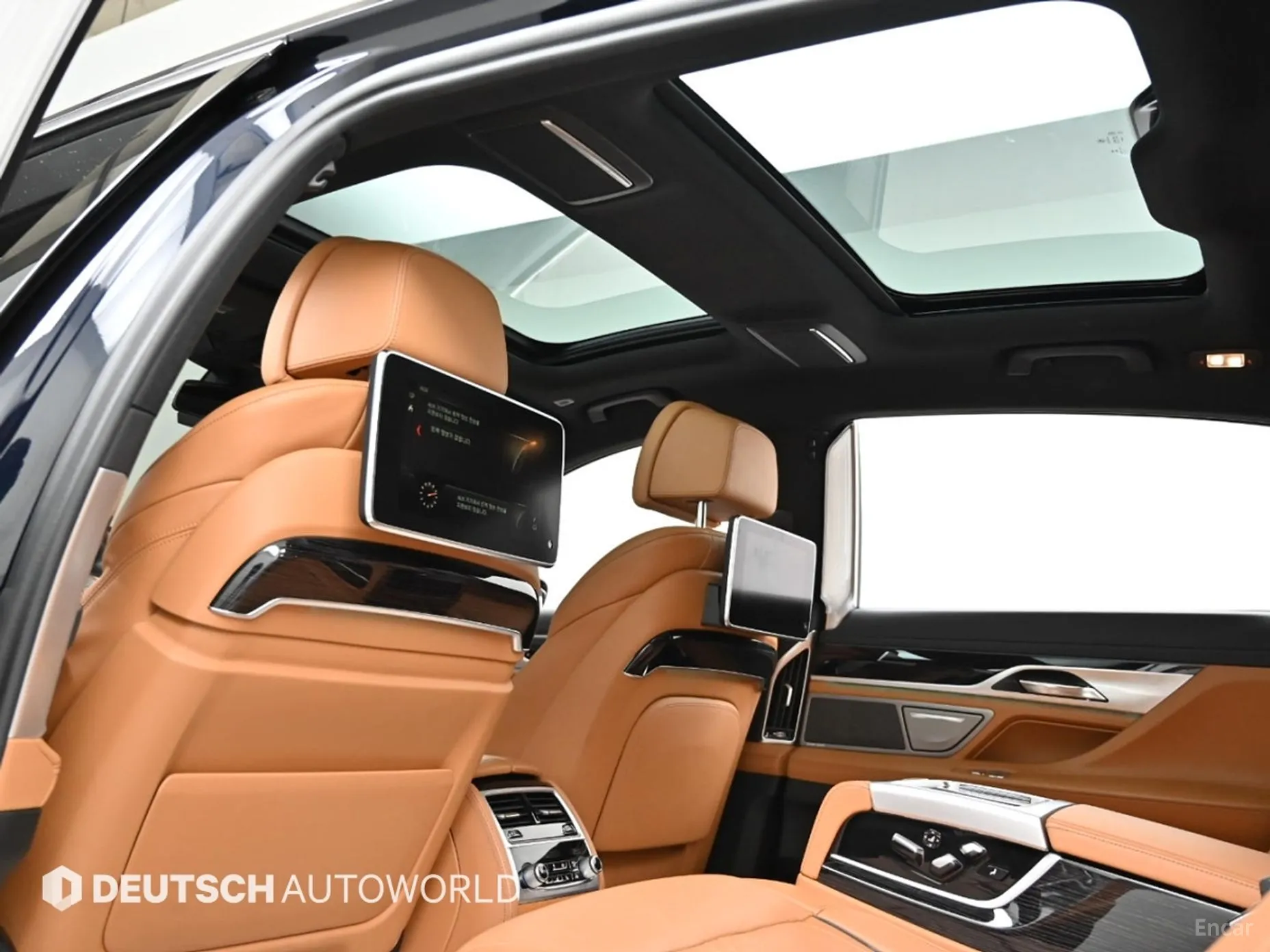BMW 7 Series (G11) превью 19