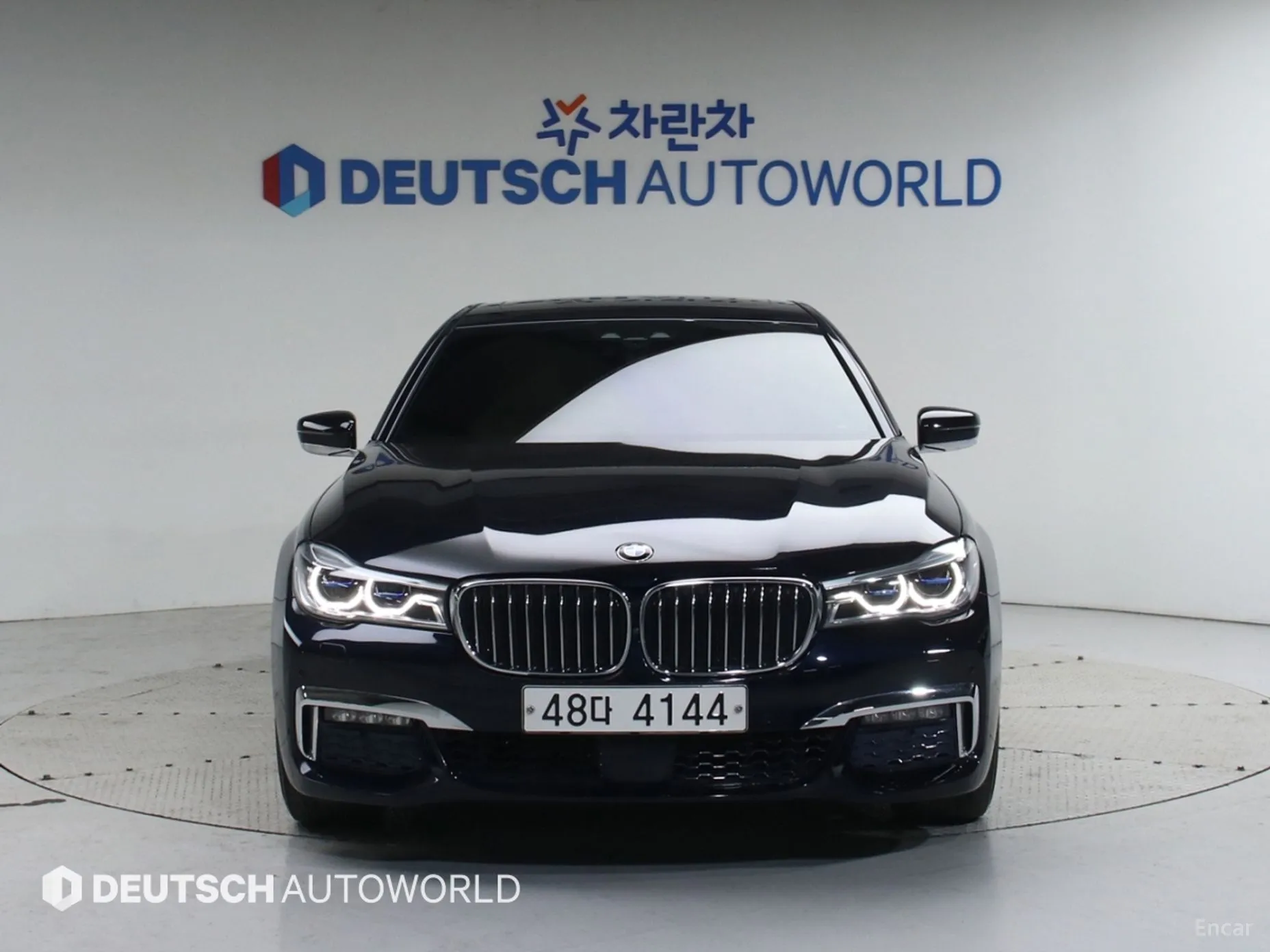 BMW 7 Series (G11) превью 3