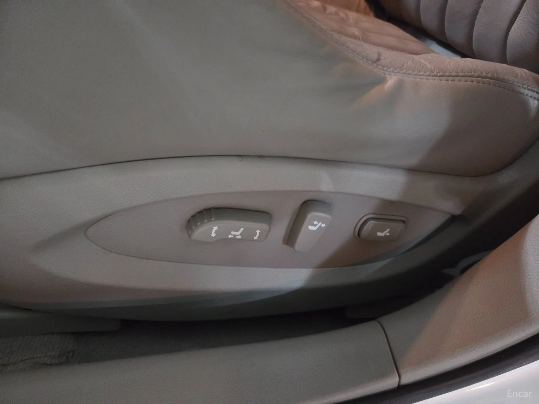 Infiniti EX35 превью 18
