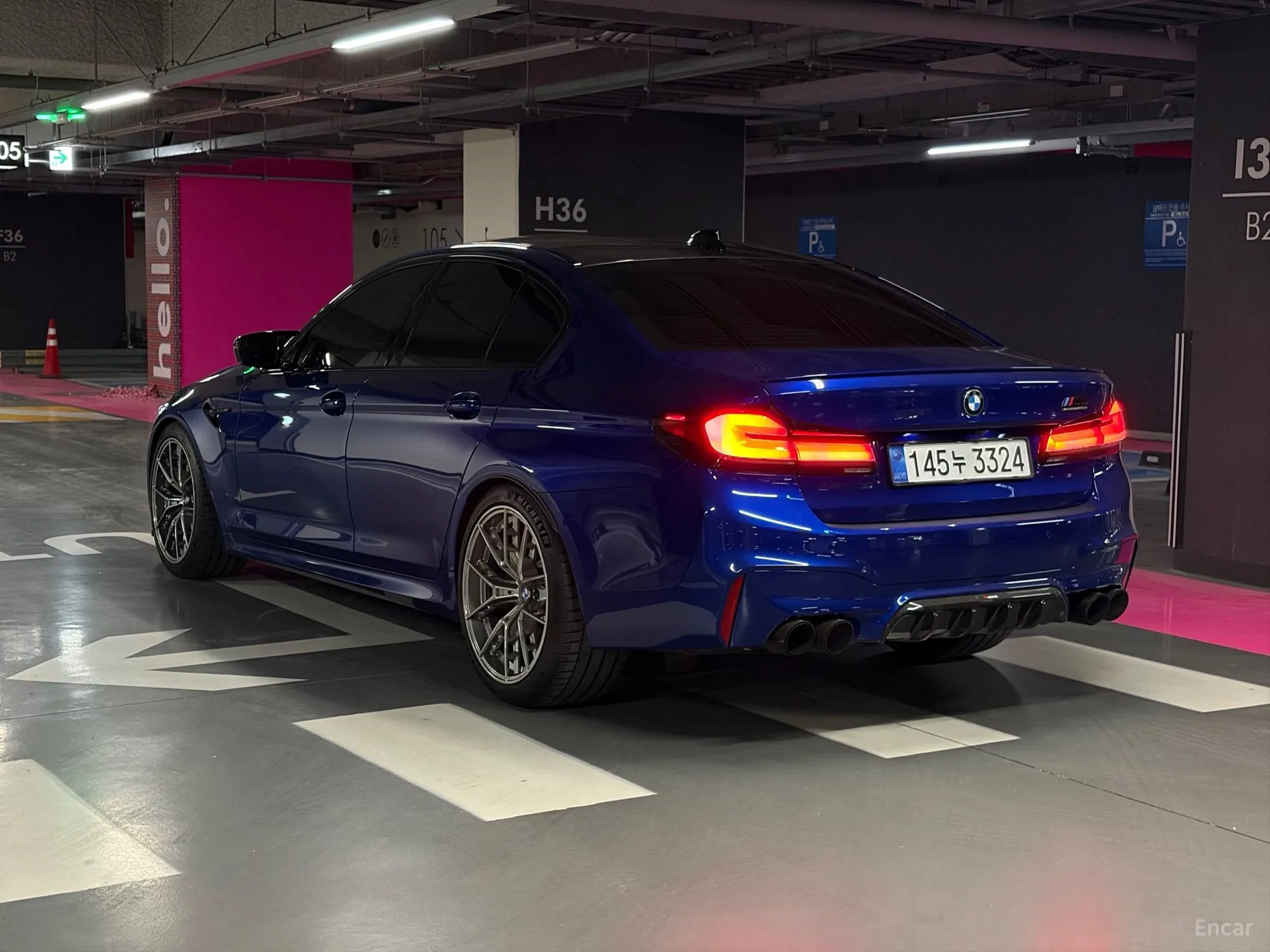 BMW M5 (F90) превью 6