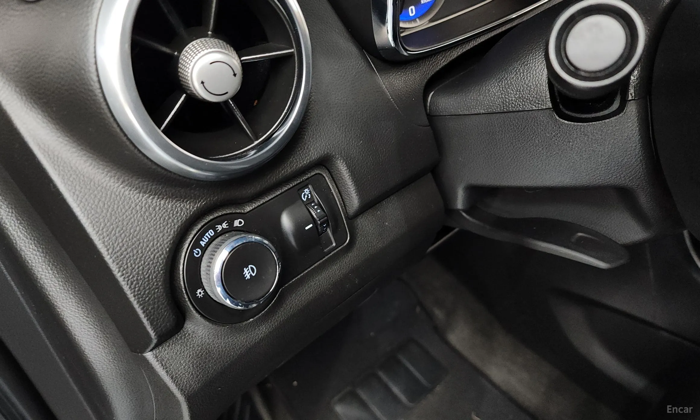 Chevrolet (GM Daewoo) Trax превью 15
