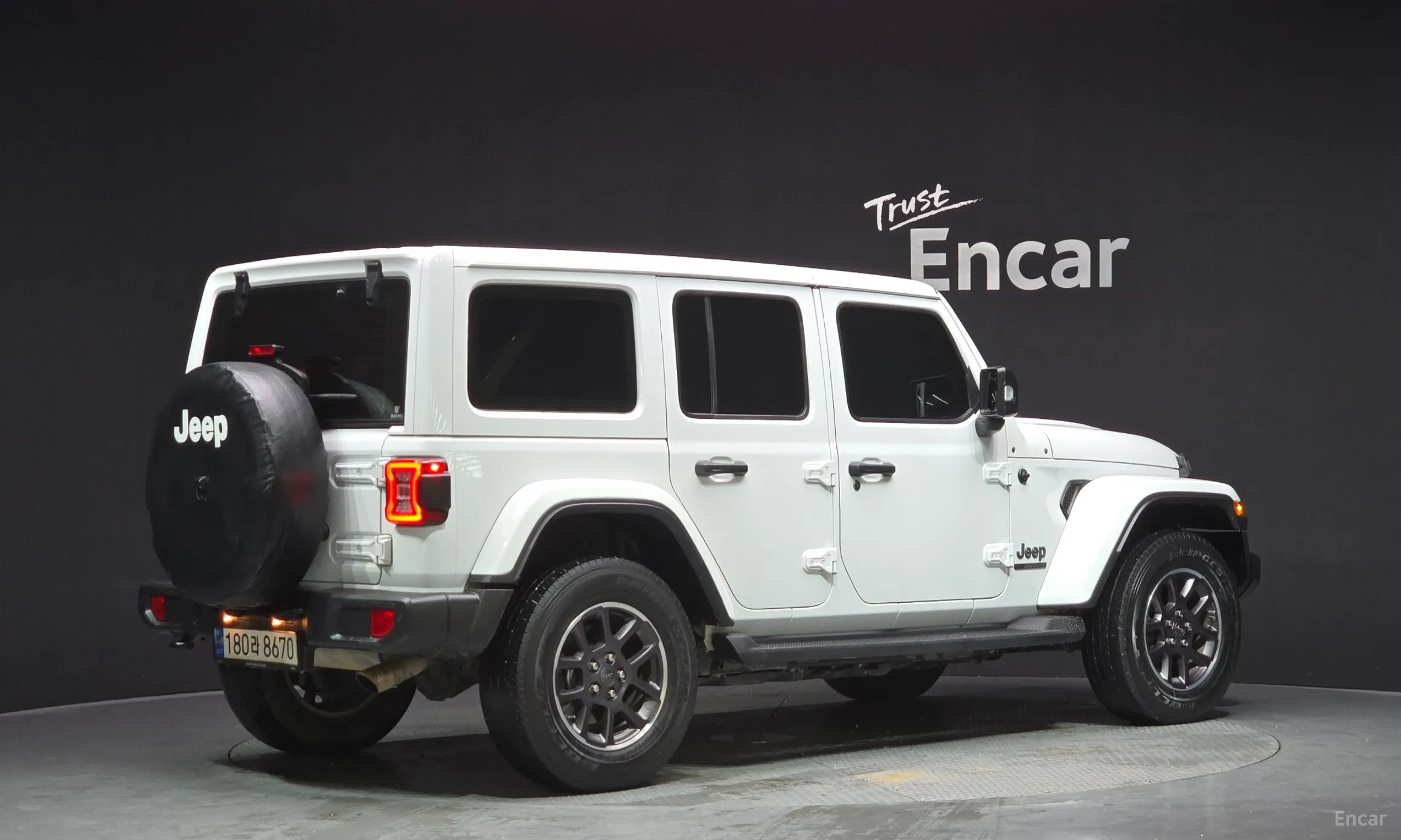 Jeep Wrangler (JL)