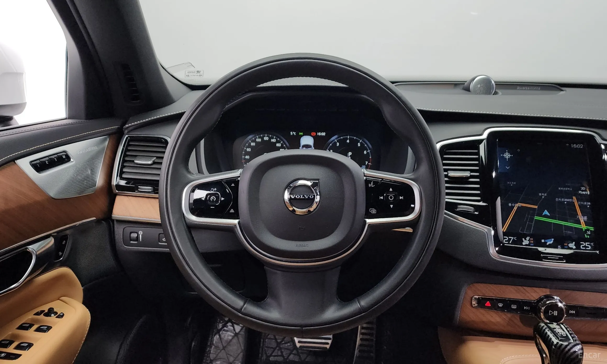 Volvo XC90 Gen 2 превью 13