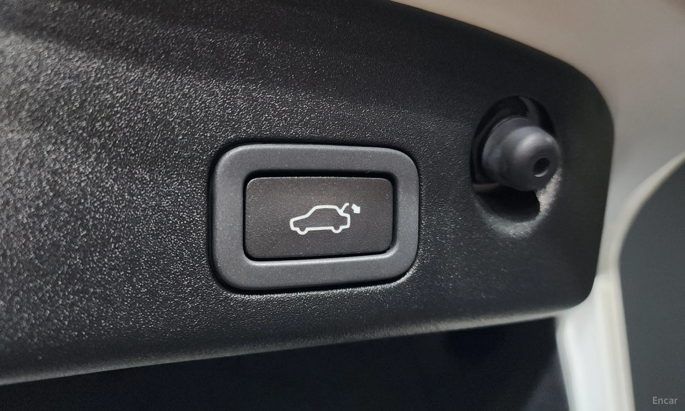 Jaguar All New XJ превью 20