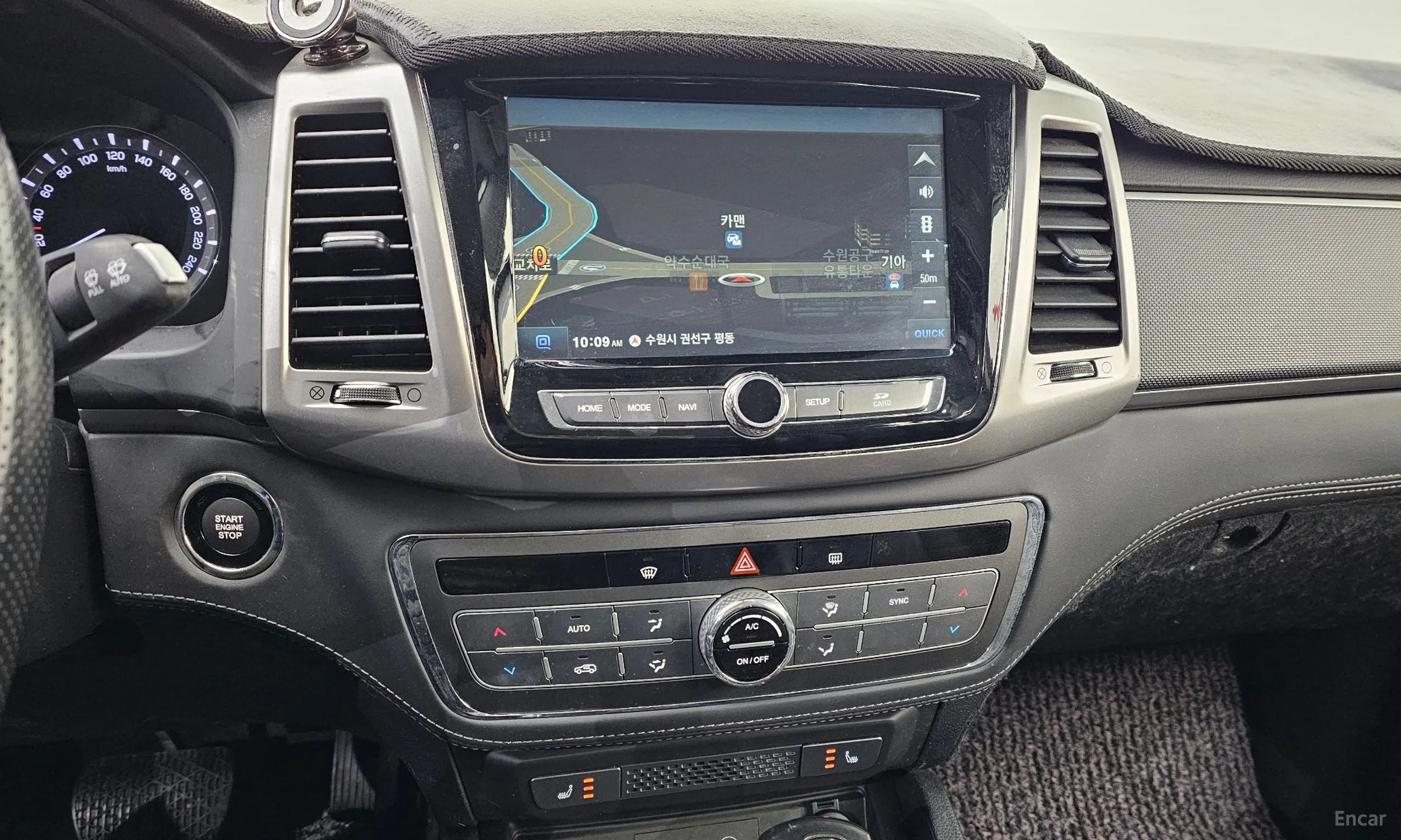 KG Mobility (SsangYong) Rexton Sports превью 14